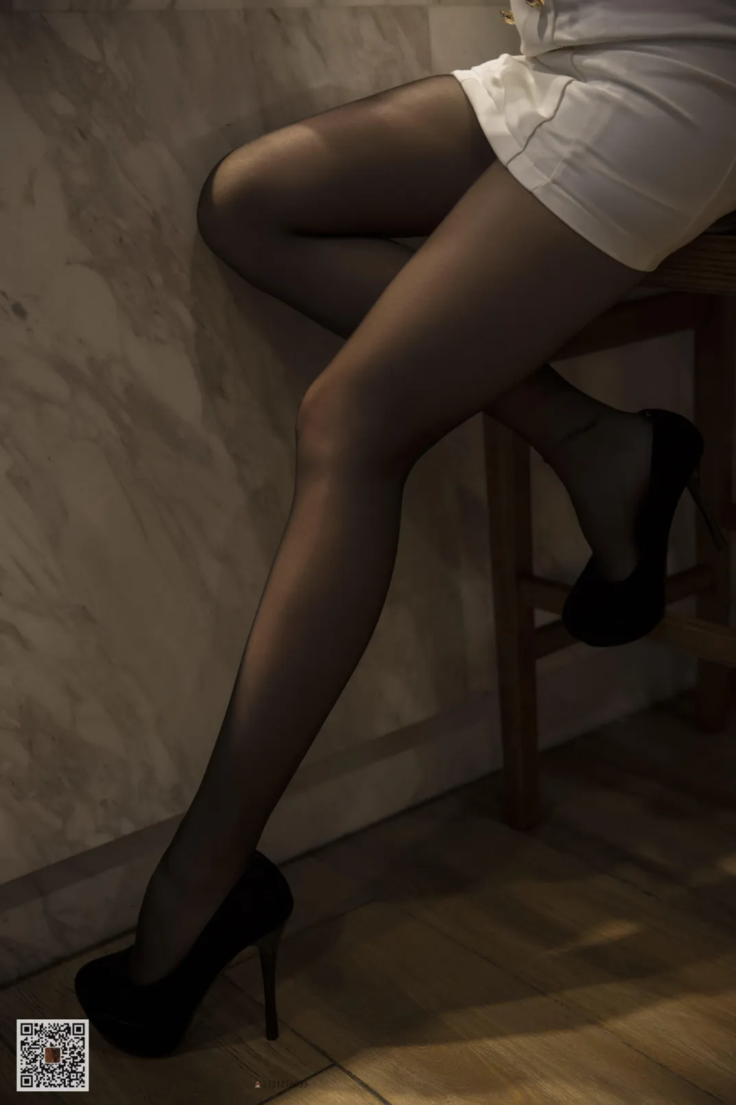[Mzsock] NO.033 Mr. Gus Qianqian – plump black stockings pointe close-up street photography#[85P]-6