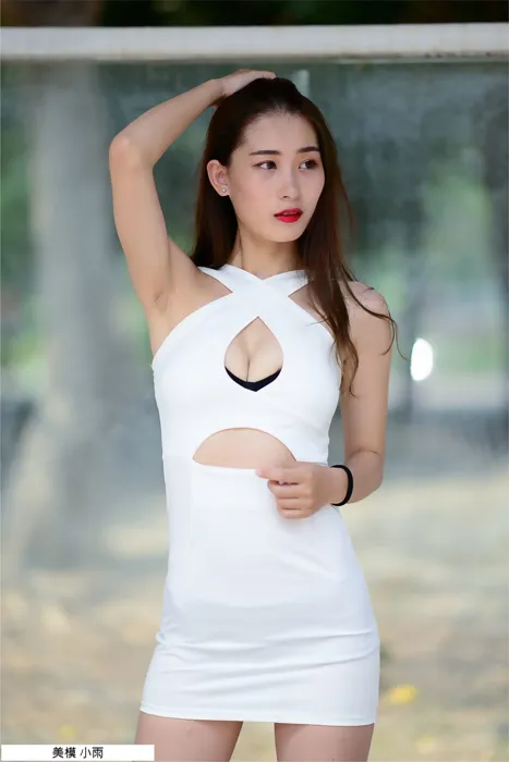 [Mzsock] NO.096 Xiaoyu off-shoulder dress, high heels, beautiful legs, outdoor shot street photography#[100P]-3