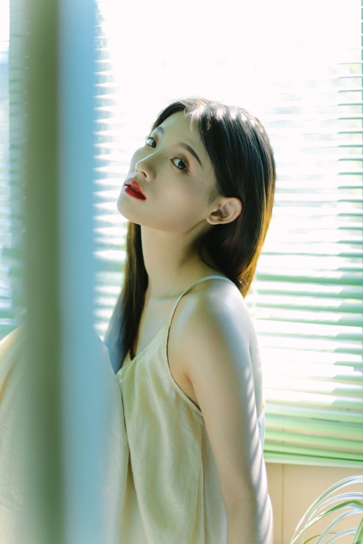 [YITUYU] 2022.12.16 Vol.2691 – Light and Shadow stamen#[38P]-3