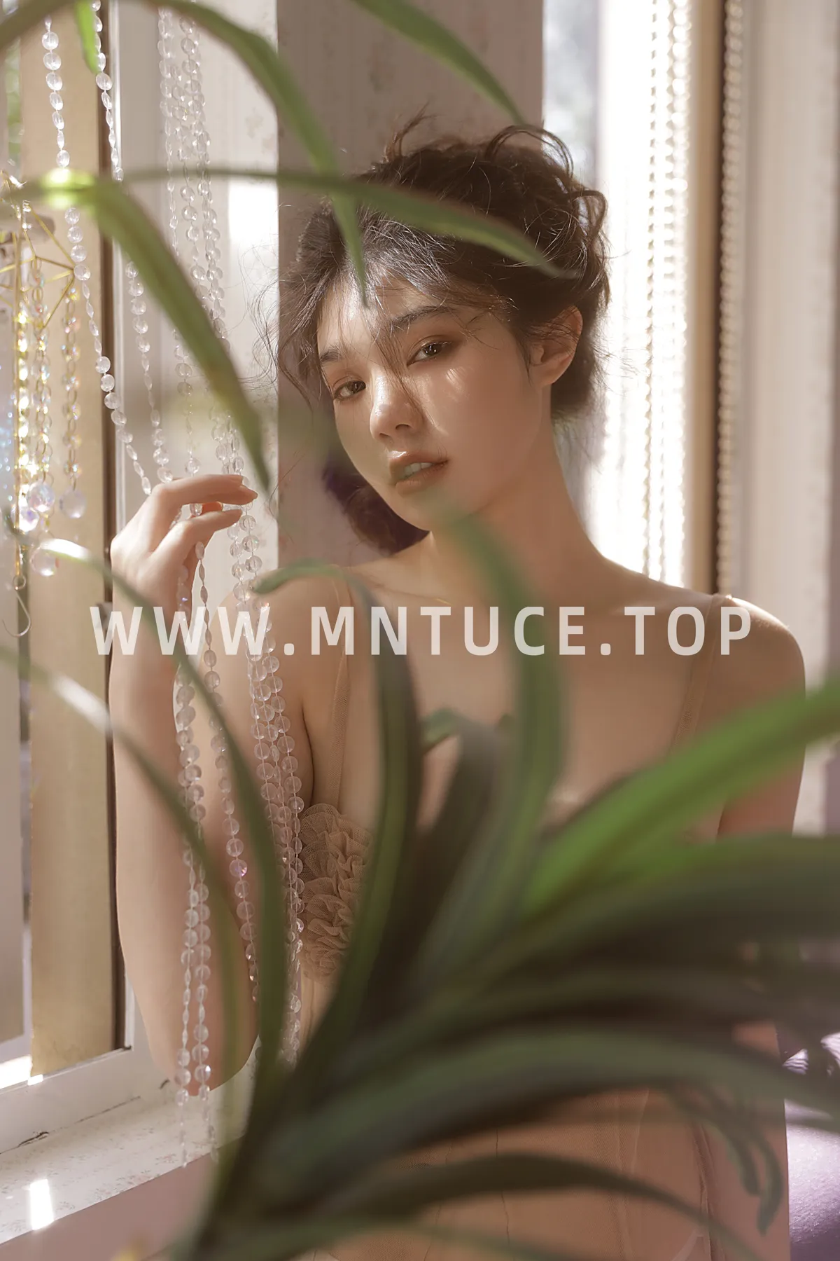 [YITUYU] 2022.12.14 Vol.2675 – Light and Shadow 33#[24P]-4