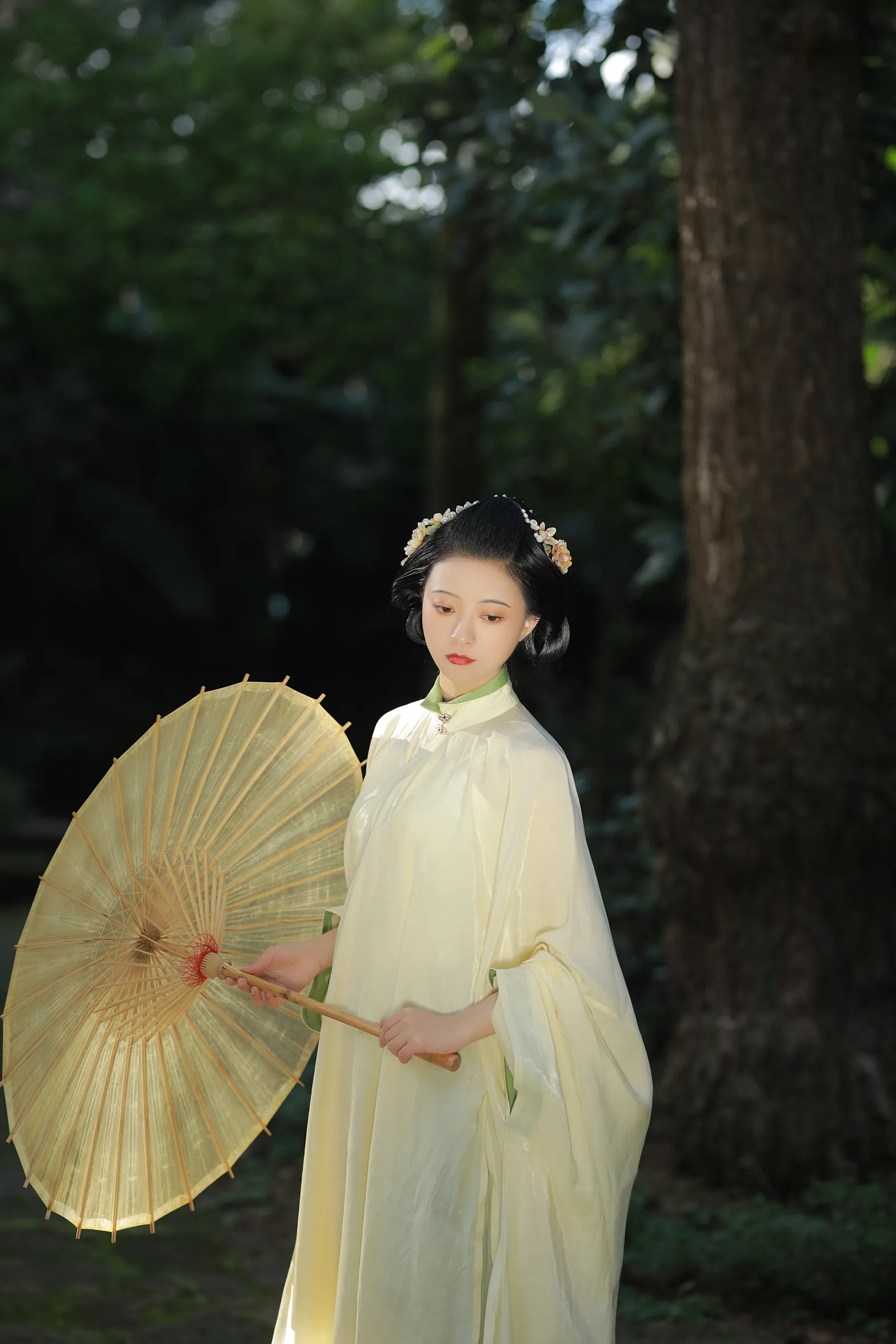 [YITUYU] 2022.11.30 Vol.2561 – Light Spring Mountain YunFleur#[40P]-4