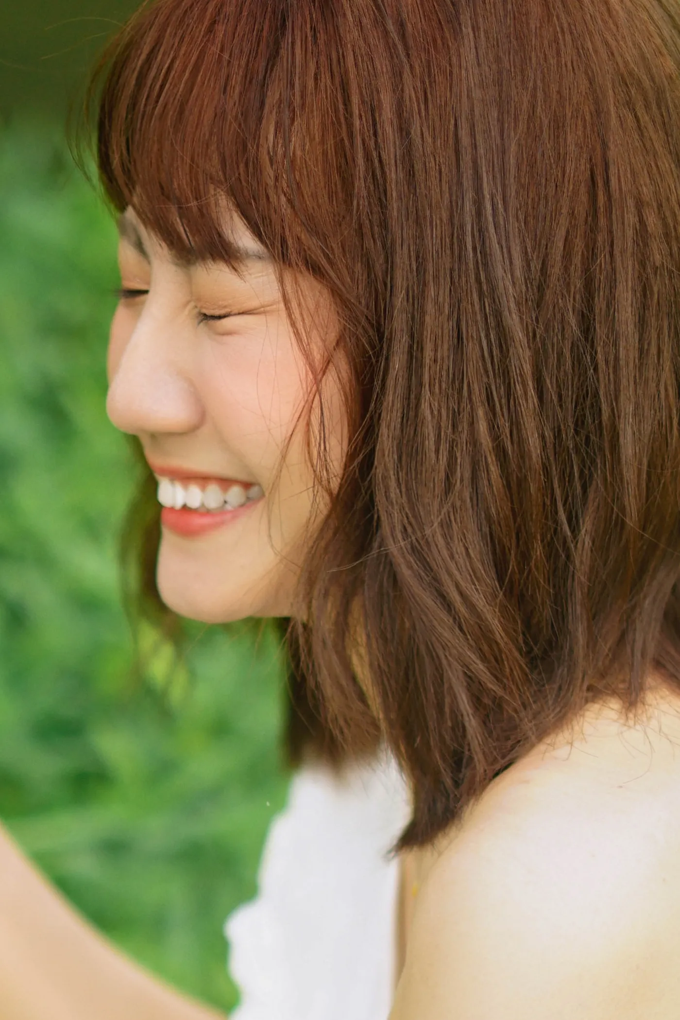 [YITUYU] 2022.12.01 Vol.2572 – Playing by the river Yang Xinying#[22P]-1