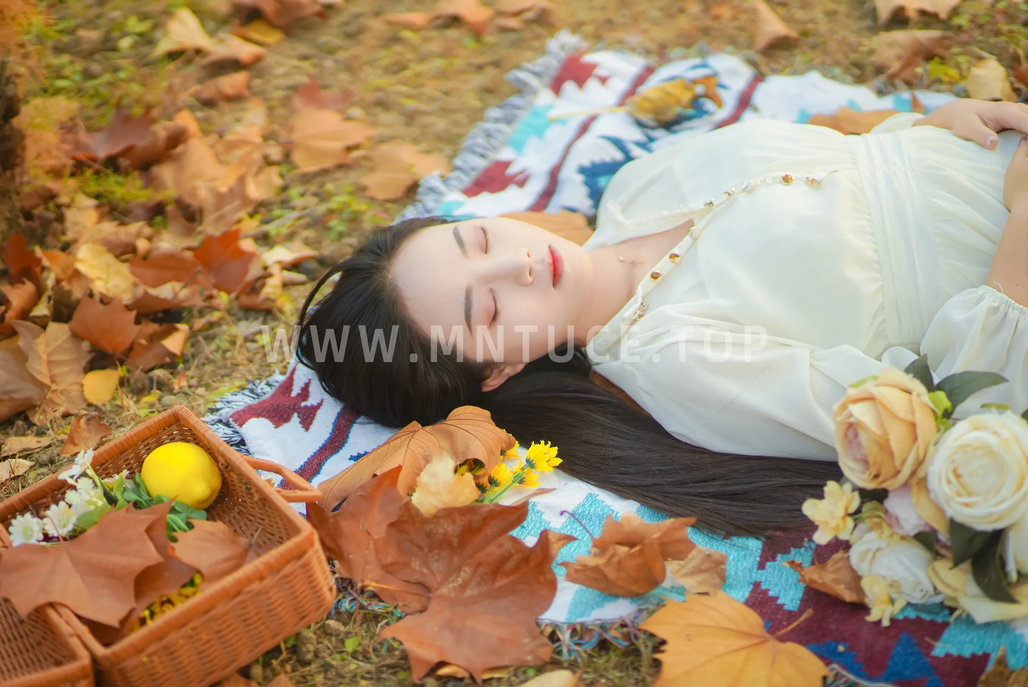 [YITUYU] 2022.12.01 Vol.2576 – Romance that only belongs to autumn Xixi#[26P]-7
