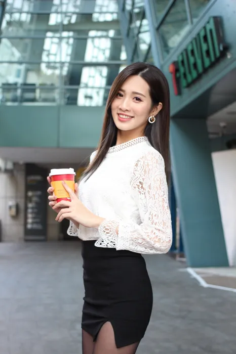 [Mzsock] NO.056 Zhang Jun OL uniform high heels beautiful legs outdoor shooting street photography#[103P]-2