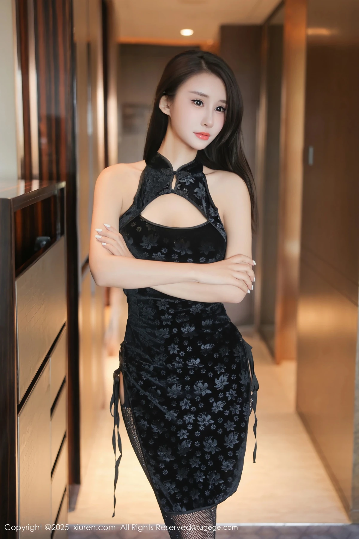 [XiuRen] 2025.03.10 No.9990 艺艺 yiyi#[58P]-2