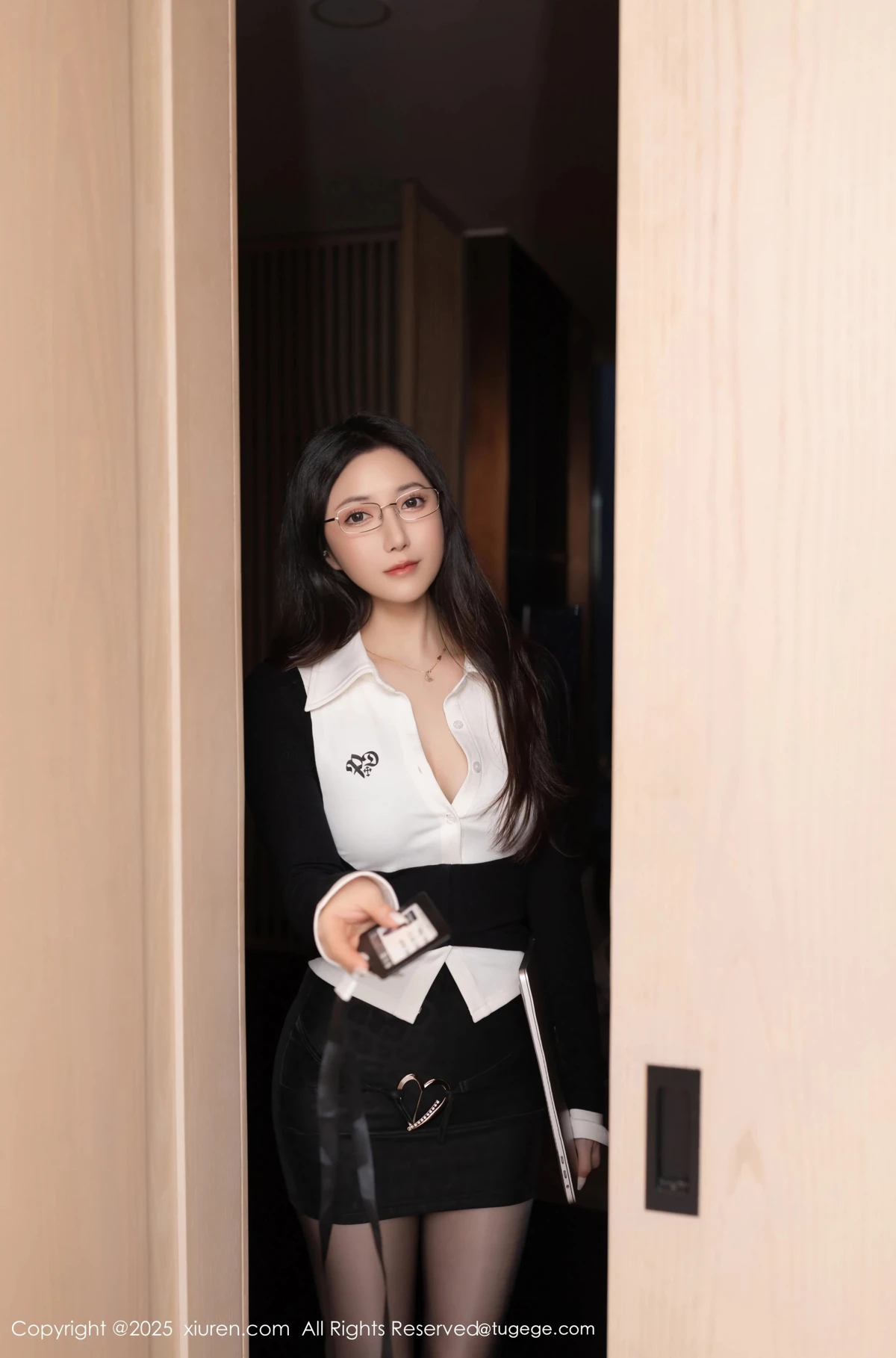[XiuRen] 2025.05.29 No.10353 Caviar Fish#[81P]-10