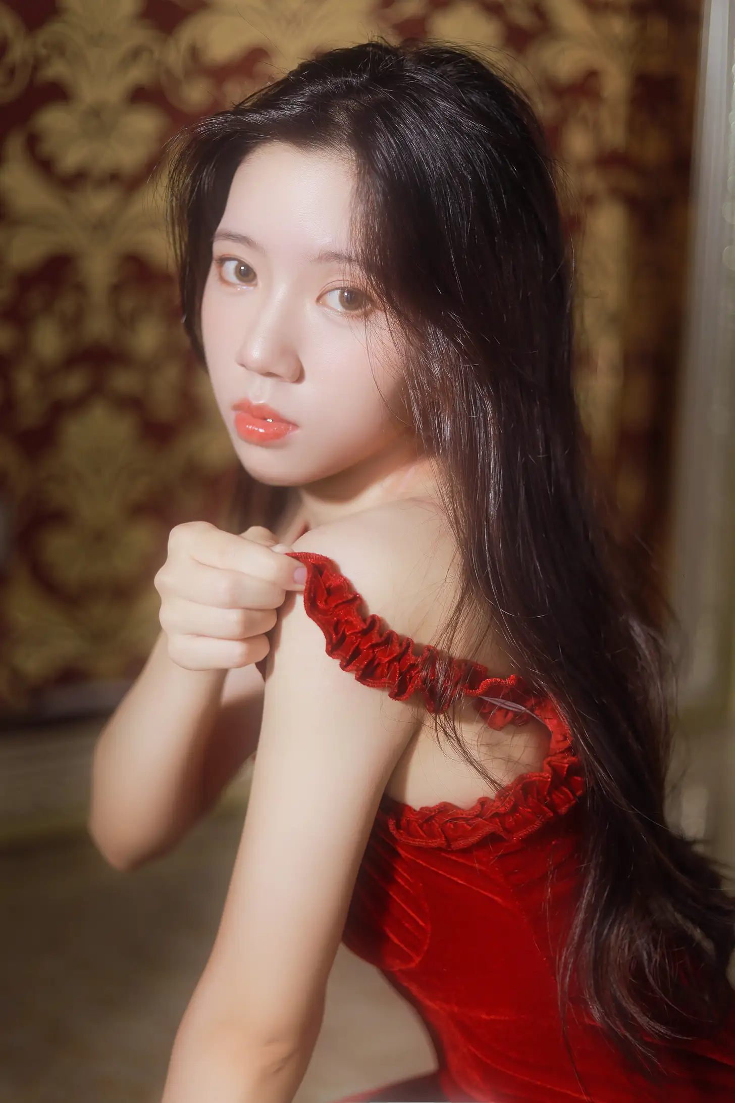[YITUYU] 2022.09.15 Vol.1955 – Re-engraving Time flower tree#[22P]-1