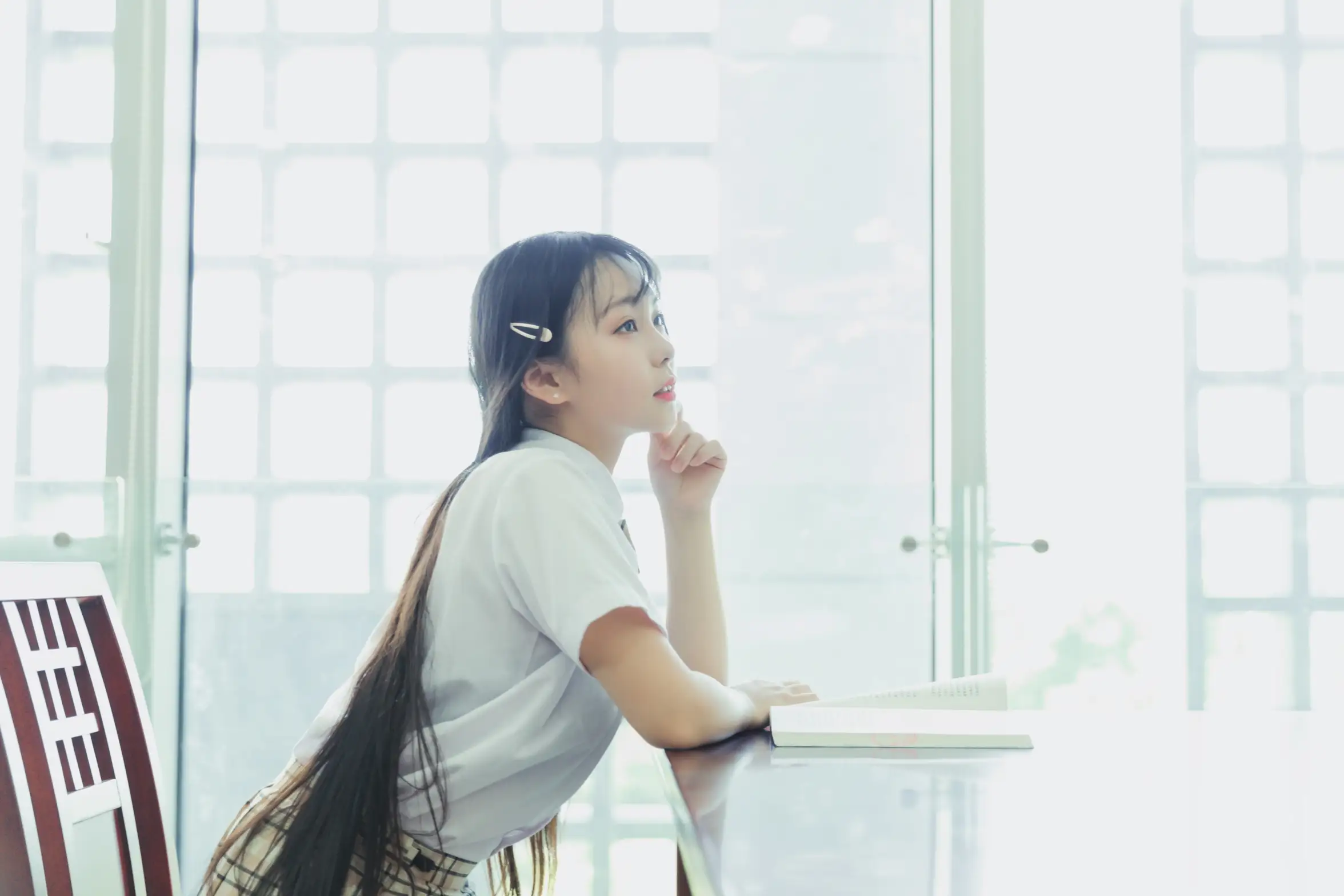 [YITUYU] 2022.08.11 Vol.1675 – Graduation Season Ink and red dust#[31P]-6