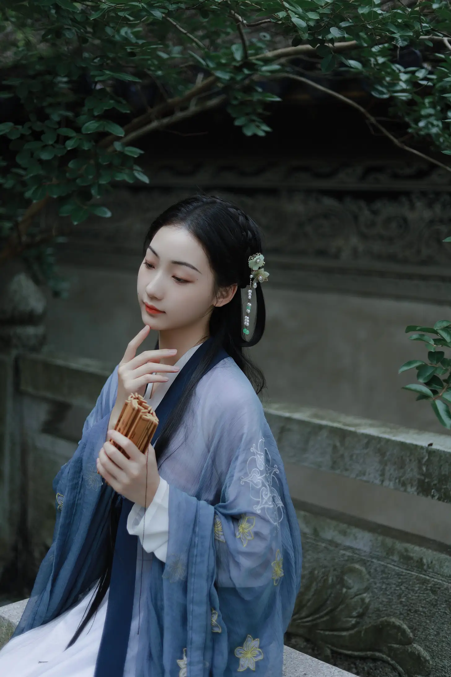 [YITUYU] 2022.09.13 Vol.1942 – Misty Rain Jiangnan Classmate Xiaodai#[21P]-2