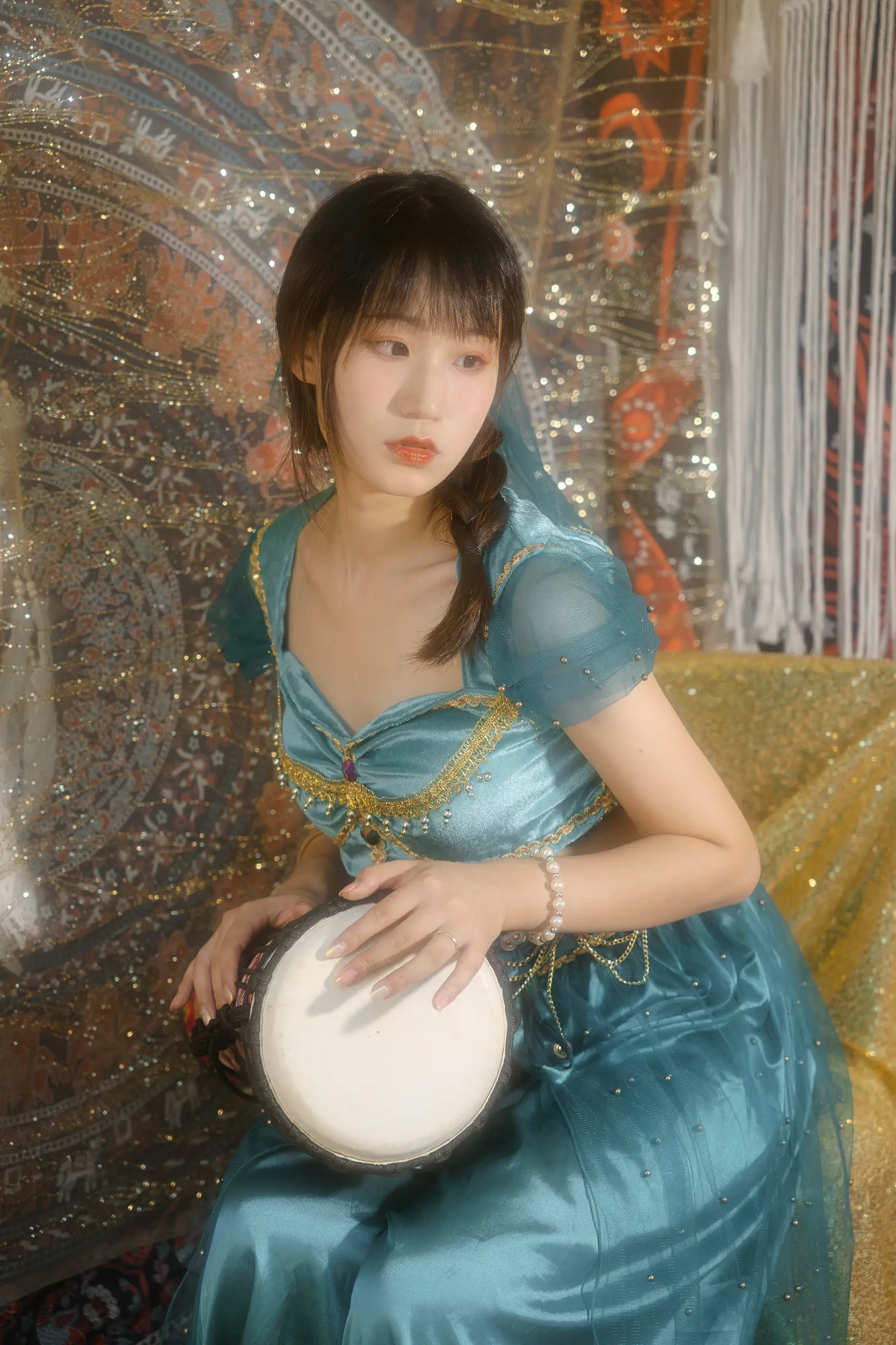 [YITUYU] 2022.09.05 Vol.1879 – Pearls and jade fall gently Li Zi painting#[26P]-3