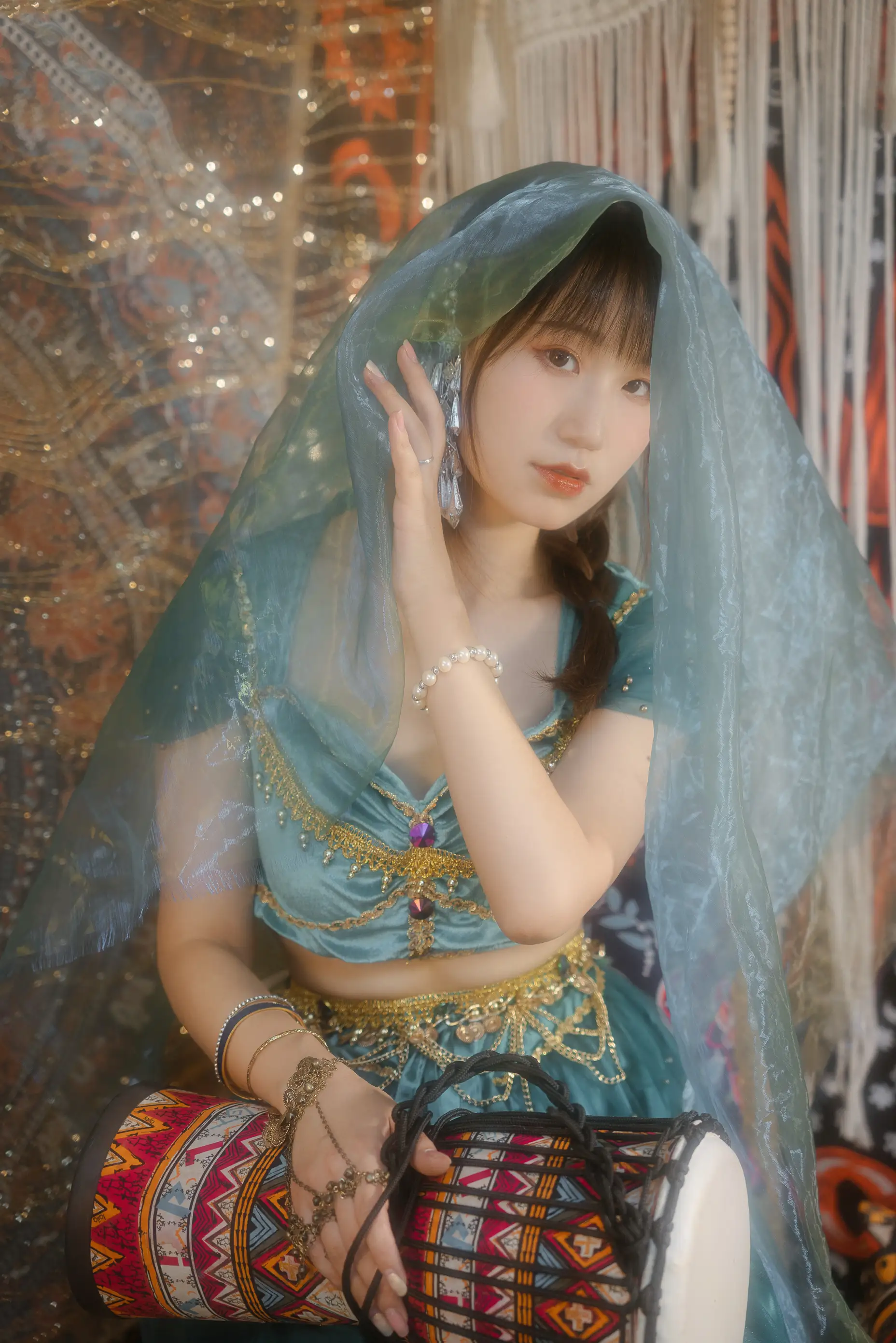 [YITUYU] 2022.09.05 Vol.1879 – Pearls and jade fall gently Li Zi painting#[26P]-1