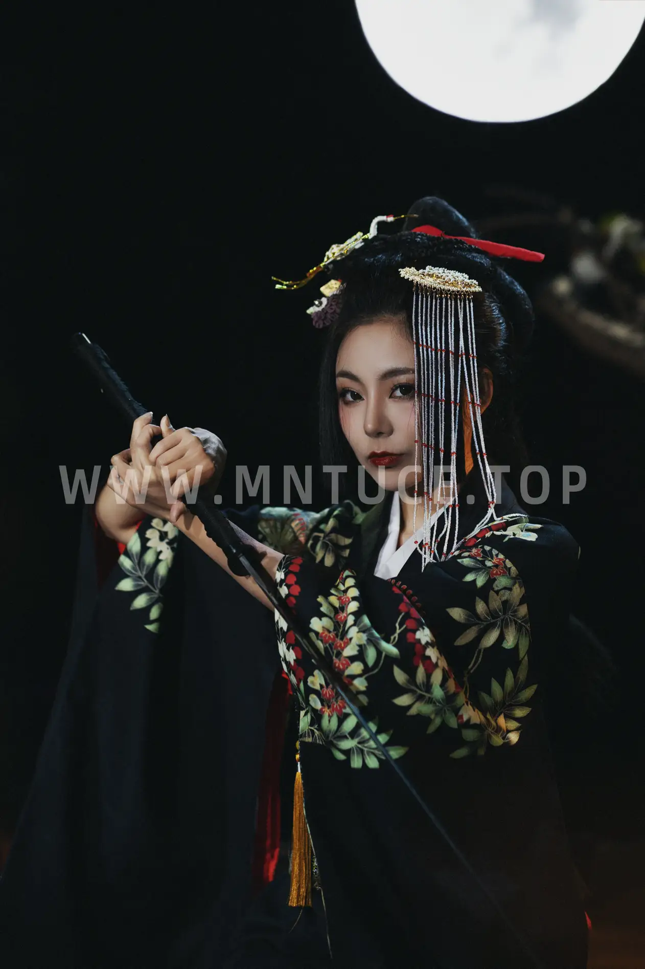 [YITUYU] 2022.09.20 Vol.2000 – Assassination under the Moon Ethereal#[46P]-6