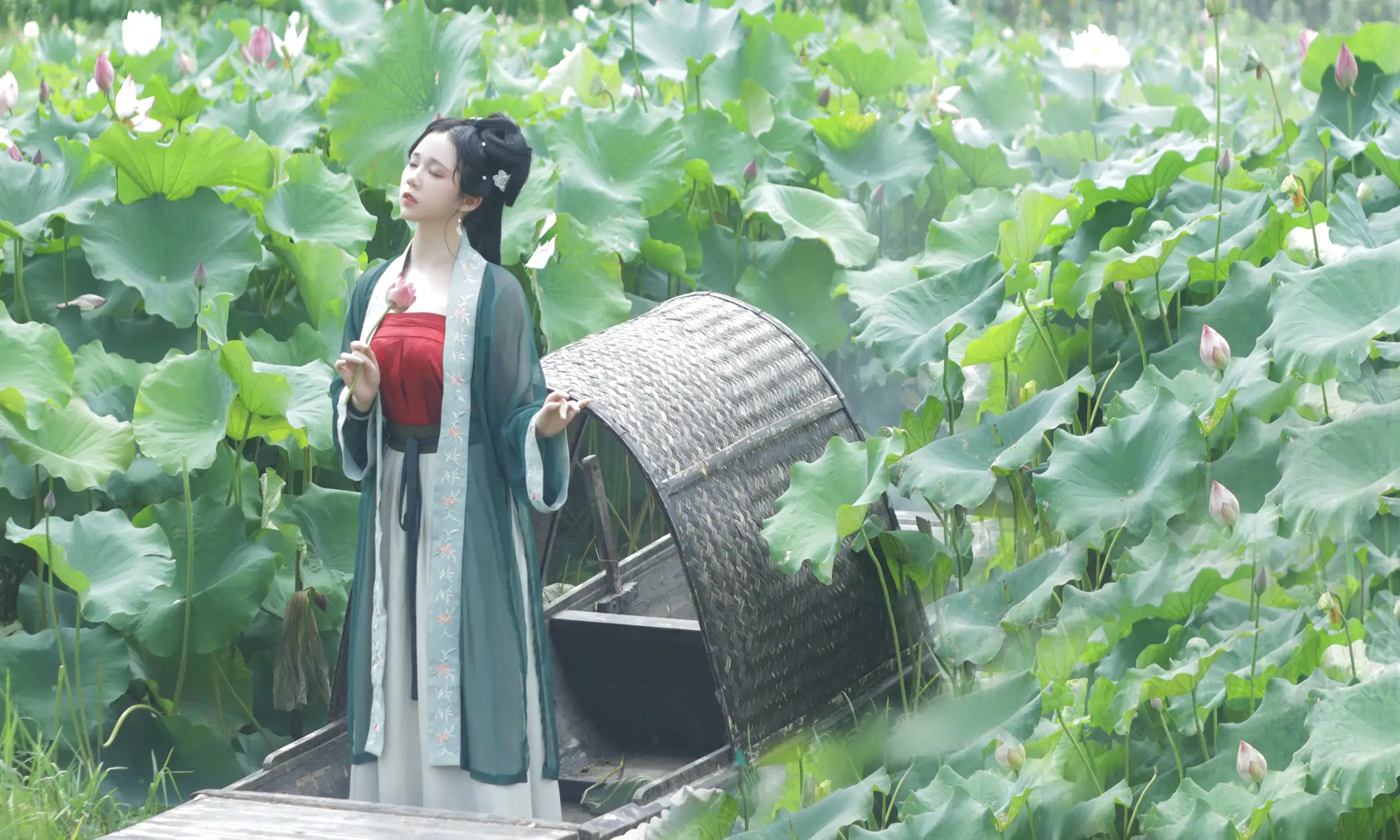 [YITUYU] 2022.08.21 Vol.1752 – Lotus Picking Song One high#[27P]-2