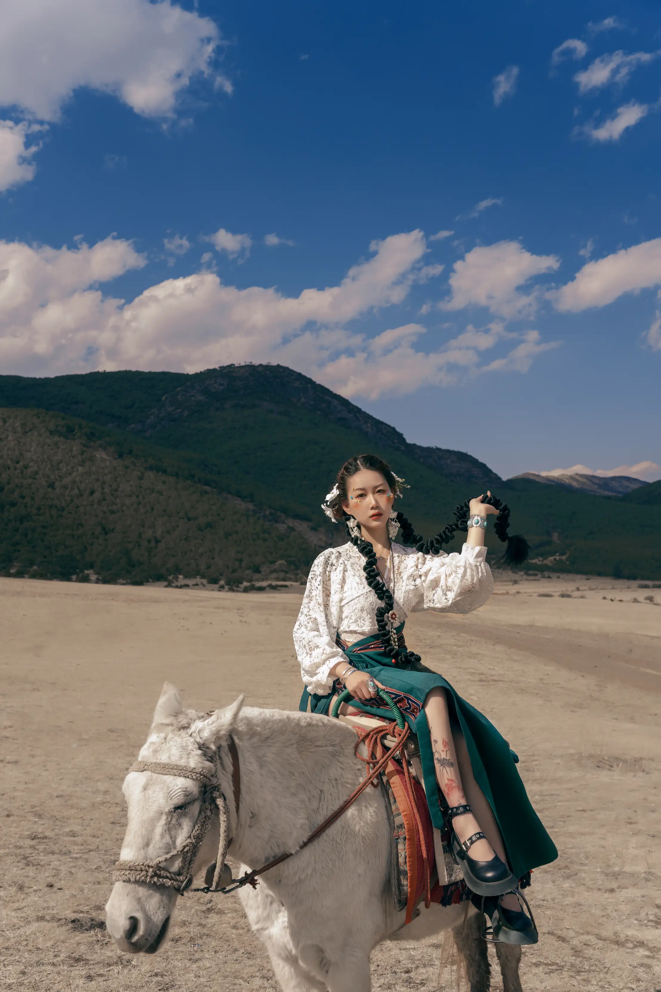 [YITUYU] 2022.05.20 Vol.0932 – Tibetan Girl Deng Wa'er#[20P]-6