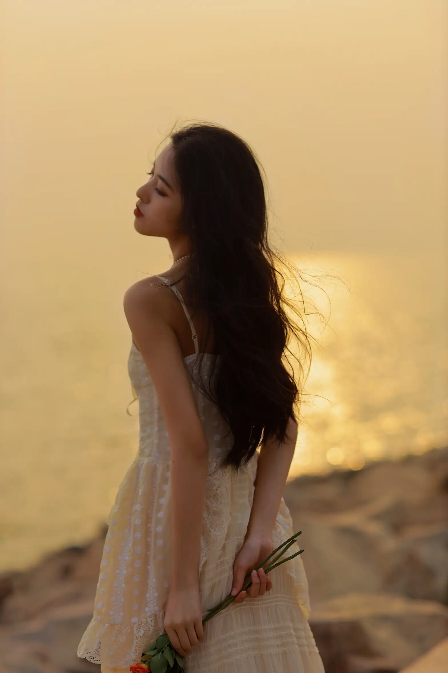 [YITUYU] 2022.08.08 Vol.1655 – She and the Sunset mu hibiscus cutie#[25P]-1
