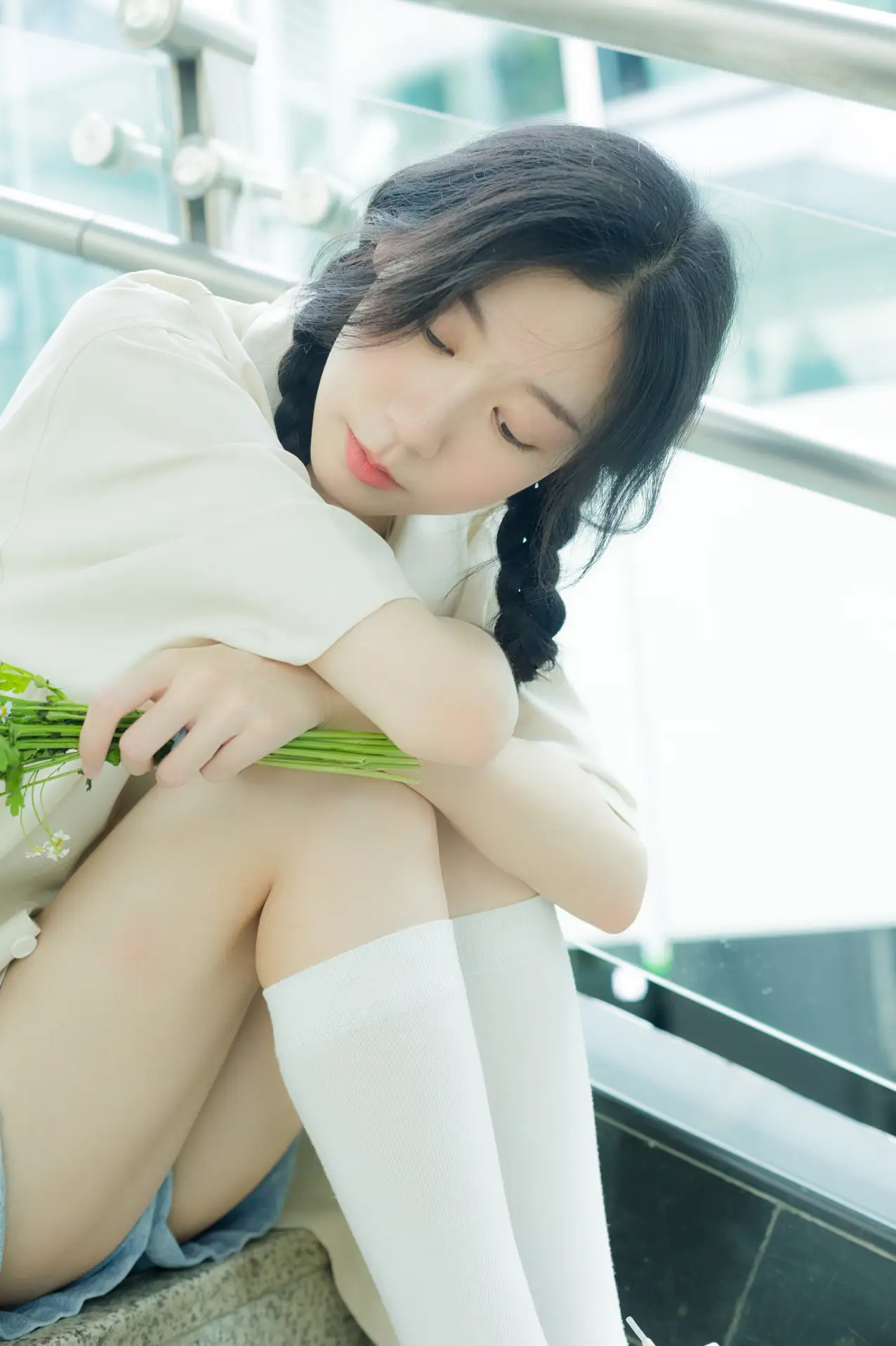 [YITUYU] 2022.08.22 Vol.1761 – Subway Adventures Cat Feeding Girl Cat Girl-#[39P]-5