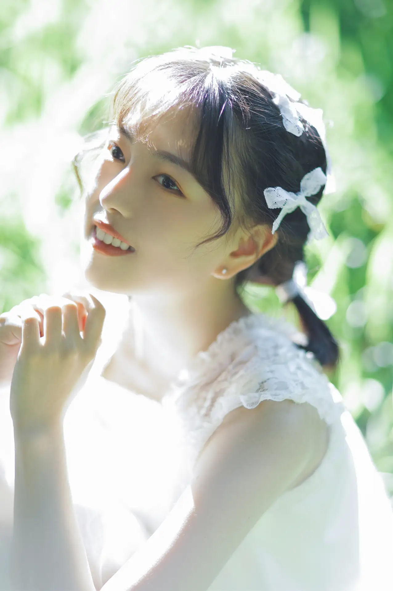 [YITUYU] 2022.05.25 Vol.0979 – Flowers and Girls Xinyu#[24P]-6