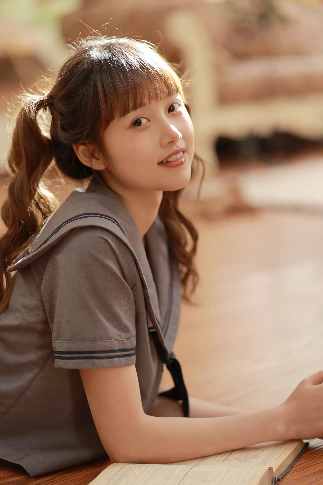 [YITUYU] 2022.09.11 Vol.1923 – Black and White Keys – goldfishyu#[22P]-1
