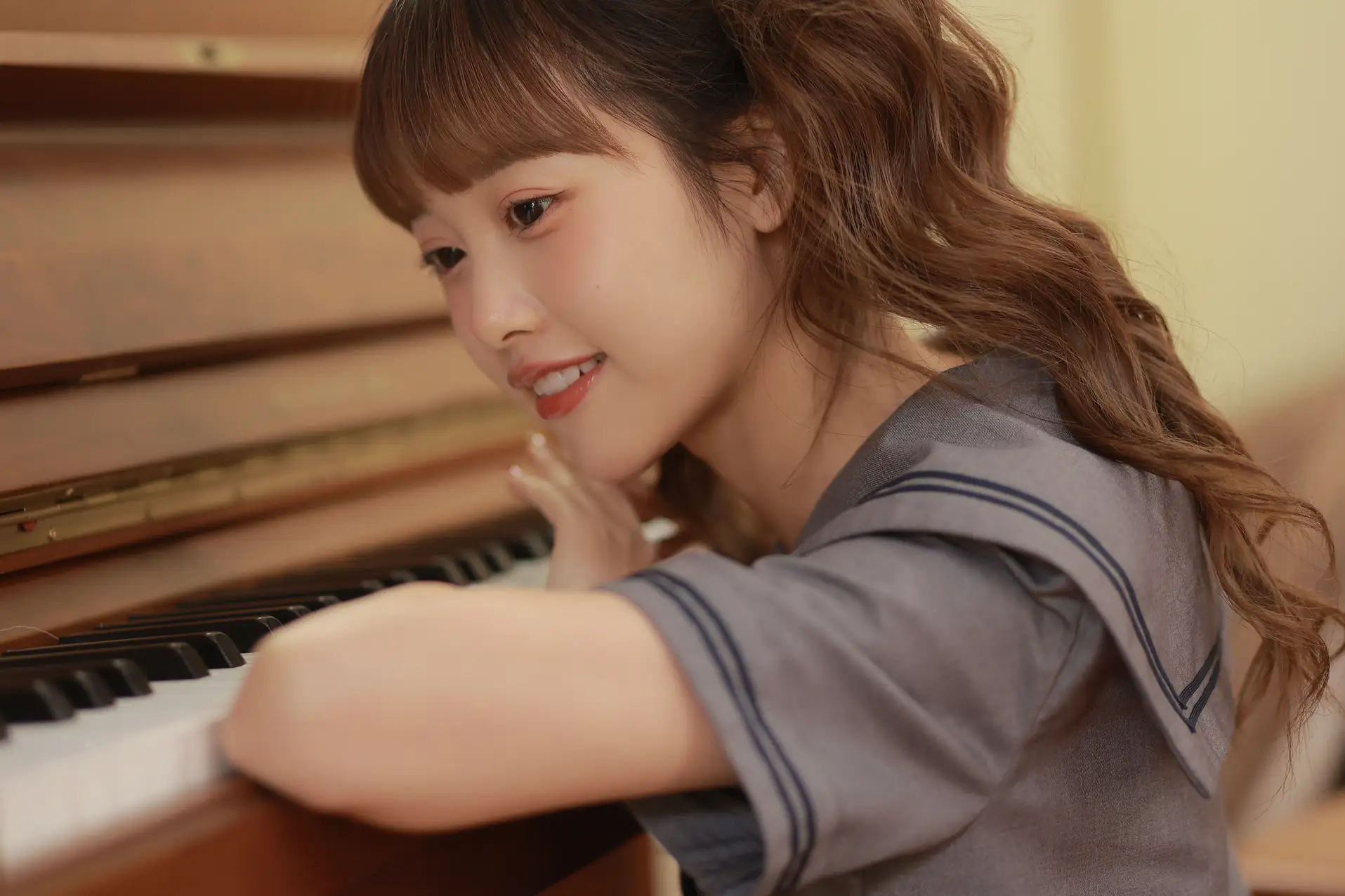[YITUYU] 2022.09.11 Vol.1923 – Black and White Keys – goldfishyu#[22P]-2