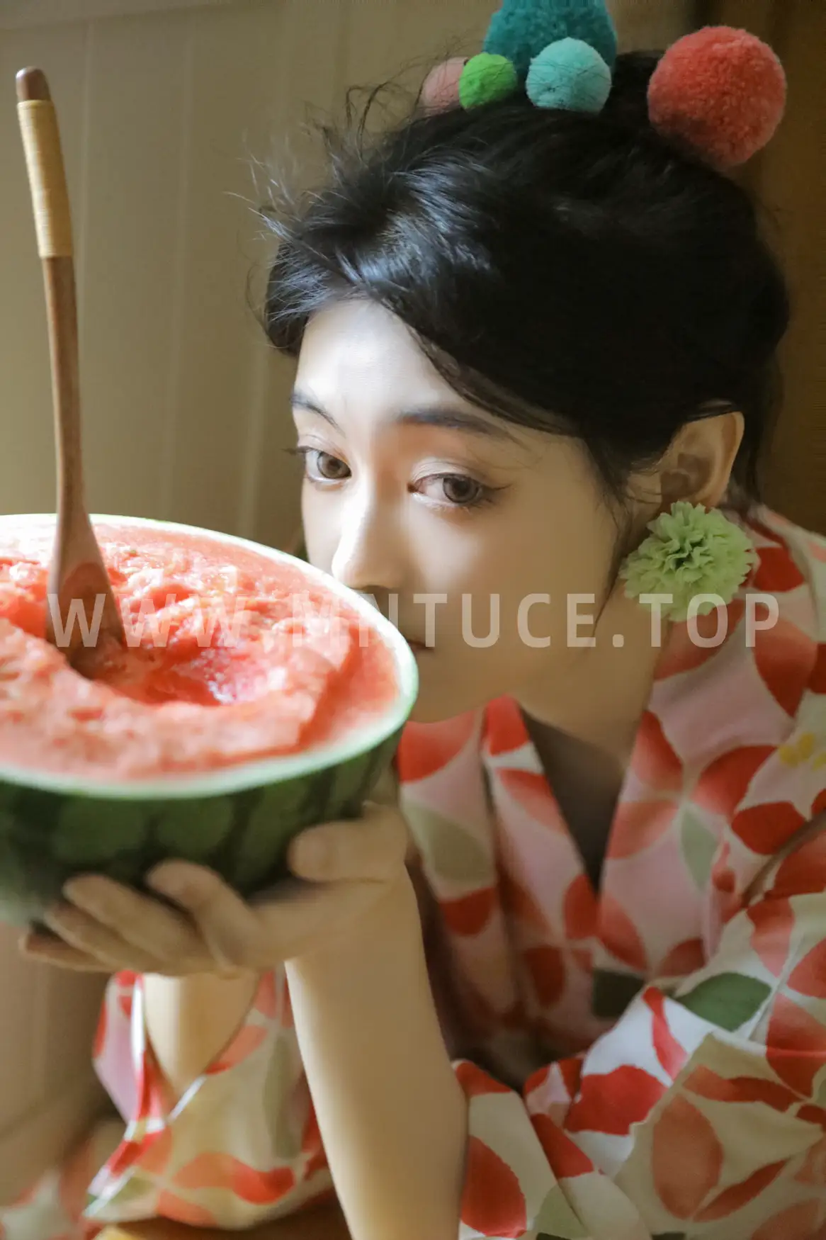 [YITUYU] 2022.09.07 Vol.1889 – The story of a kimono girl staying at home Fu Siweier#[21P]-8