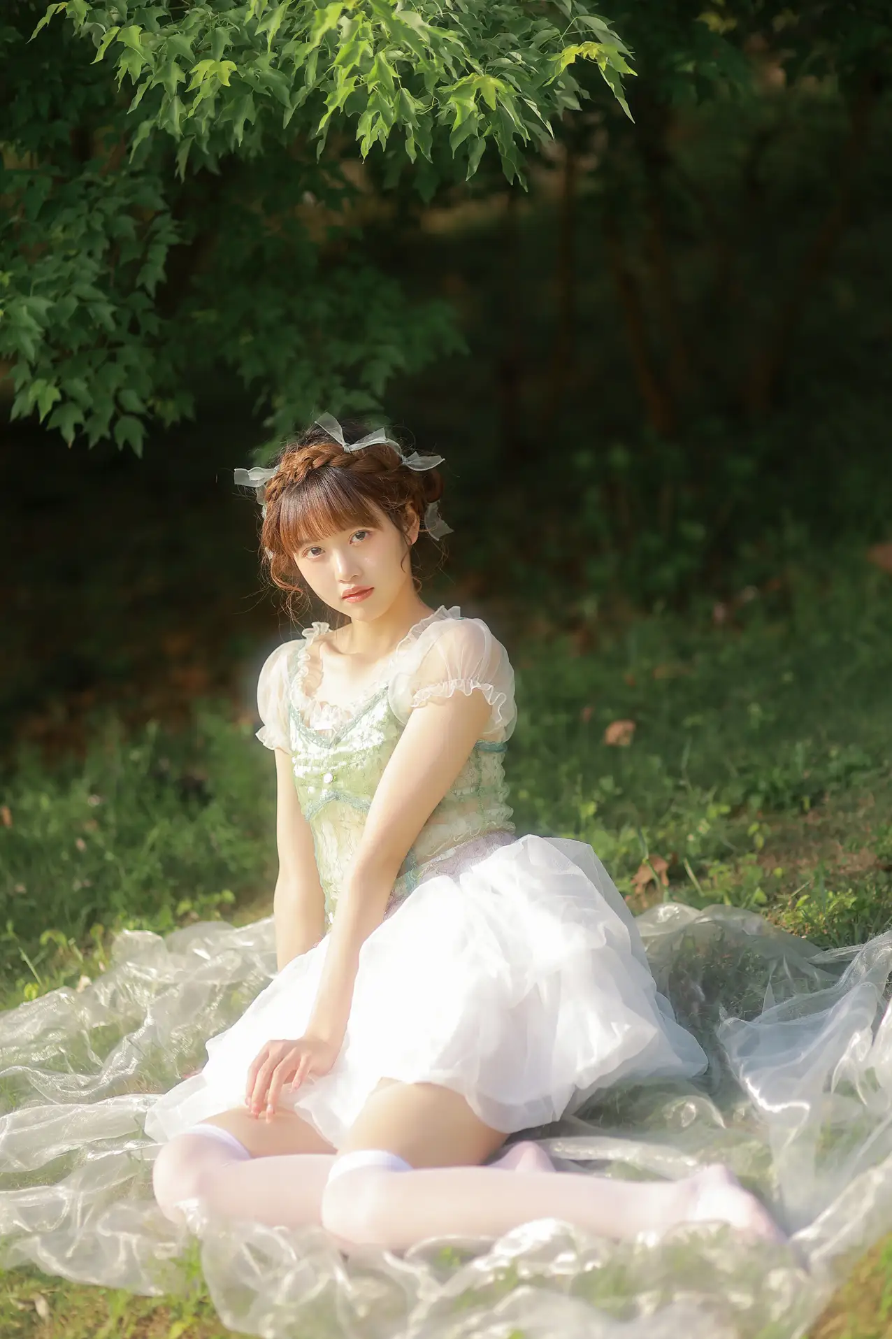 [YITUYU] 2022.09.13 Vol.1943 – Hide dreams in leaves – goldfishyu#[22P]-9