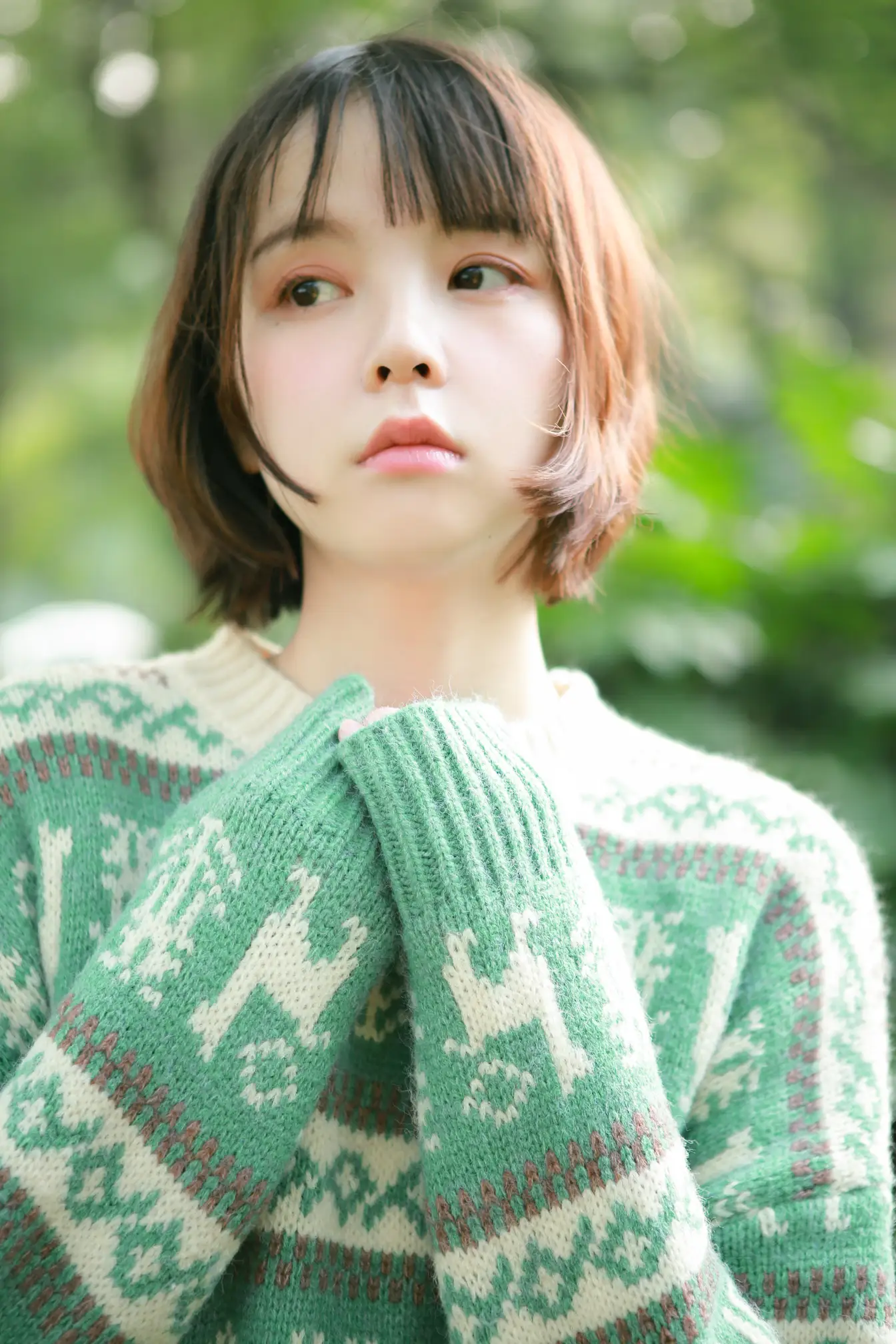 [YITUYU] 2022.08.06 Vol.1642 – Oxygen Girl A drop of rain#[22P]-1