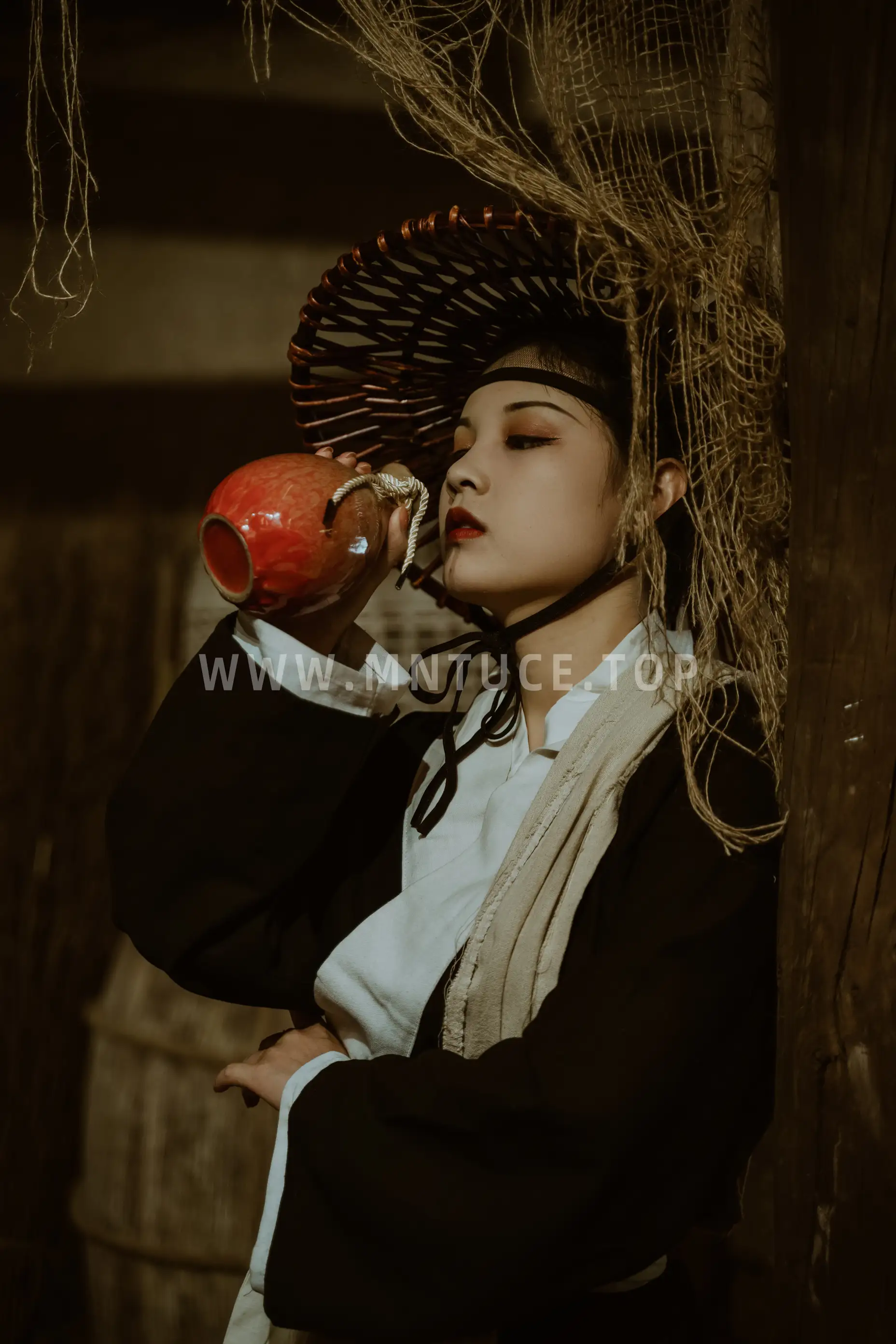 [YITUYU] 2022.02.12 Vol.787 – Longmen Inn Nanxun'er#[54P]-10