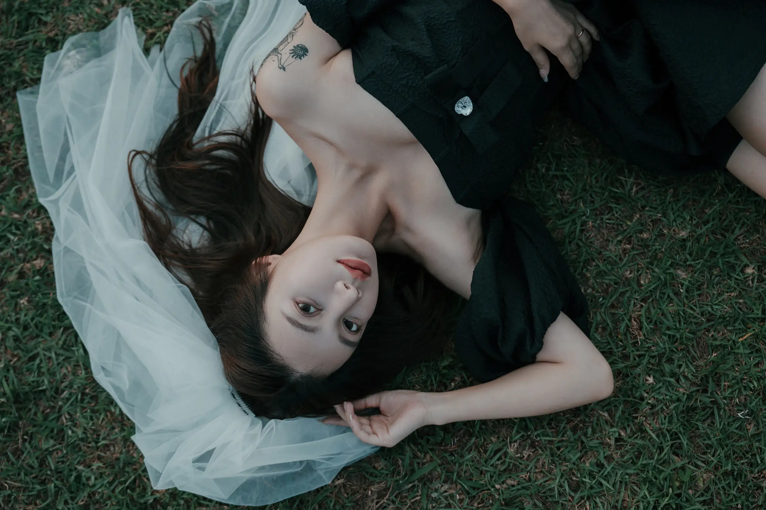 [YITUYU] 2022.09.16 Vol.1964 – Fading moment, black skirt and white gauze emotional film Classmate Shuwen#[39P]-7