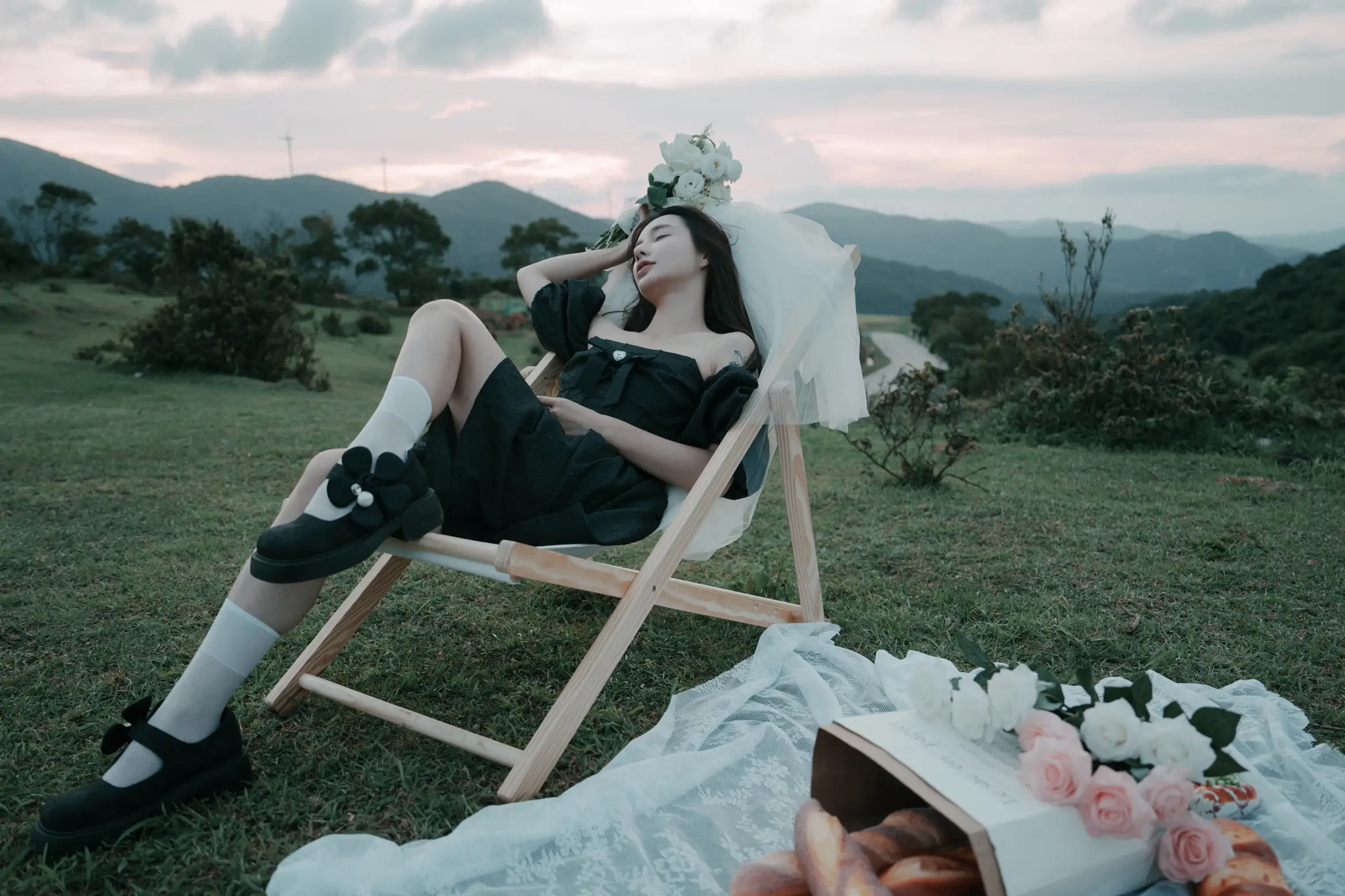 [YITUYU] 2022.09.16 Vol.1964 – Fading moment, black skirt and white gauze emotional film Classmate Shuwen#[39P]-5