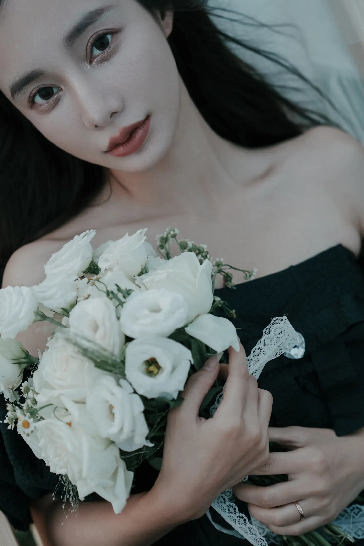 [YITUYU] 2022.09.16 Vol.1964 – Fading moment, black skirt and white gauze emotional film Classmate Shuwen#[39P]-9