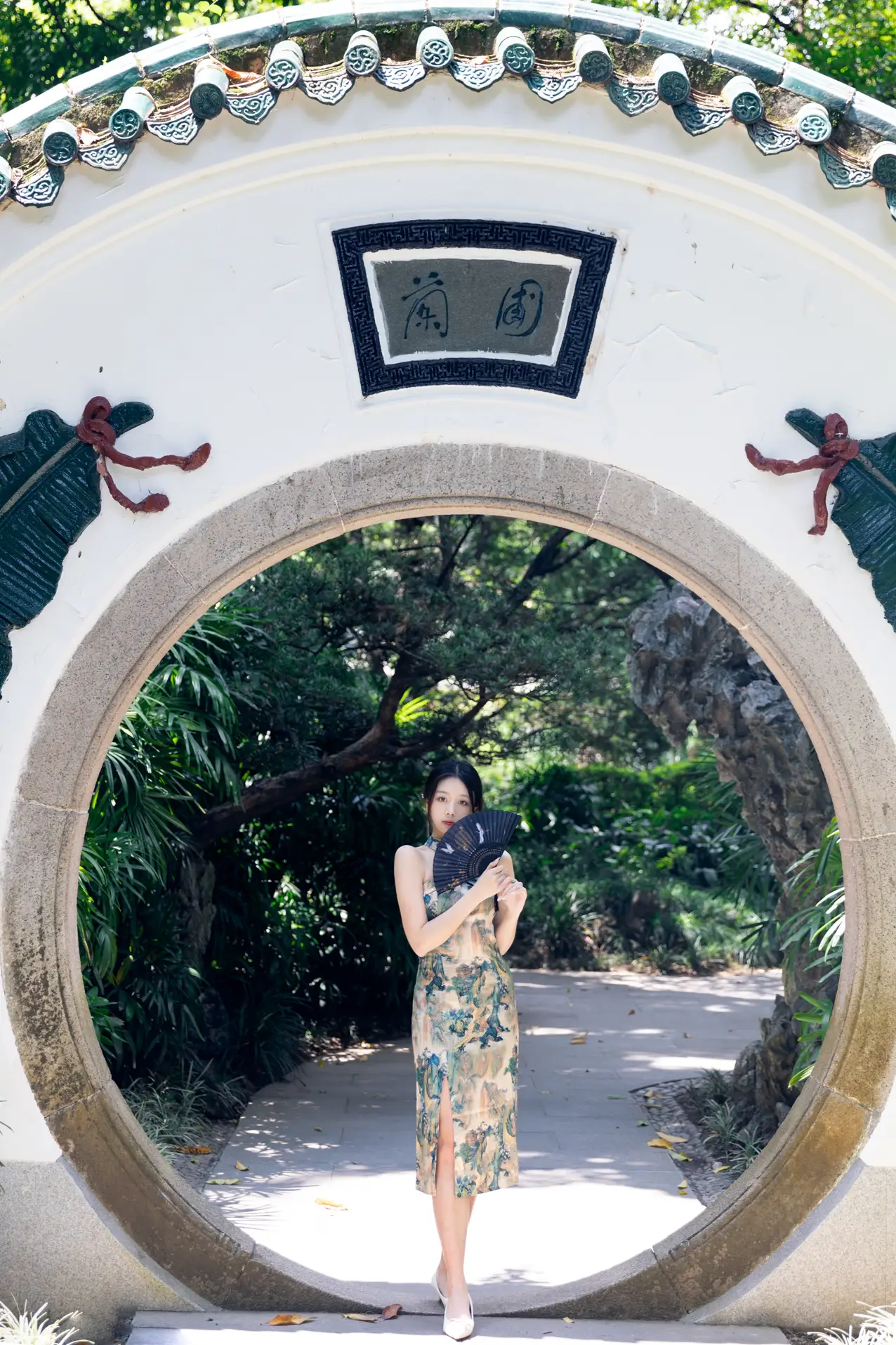 [YITUYU] 2022.08.02 Vol.1610 – Only this green Pineapple Bun#[42P]-6