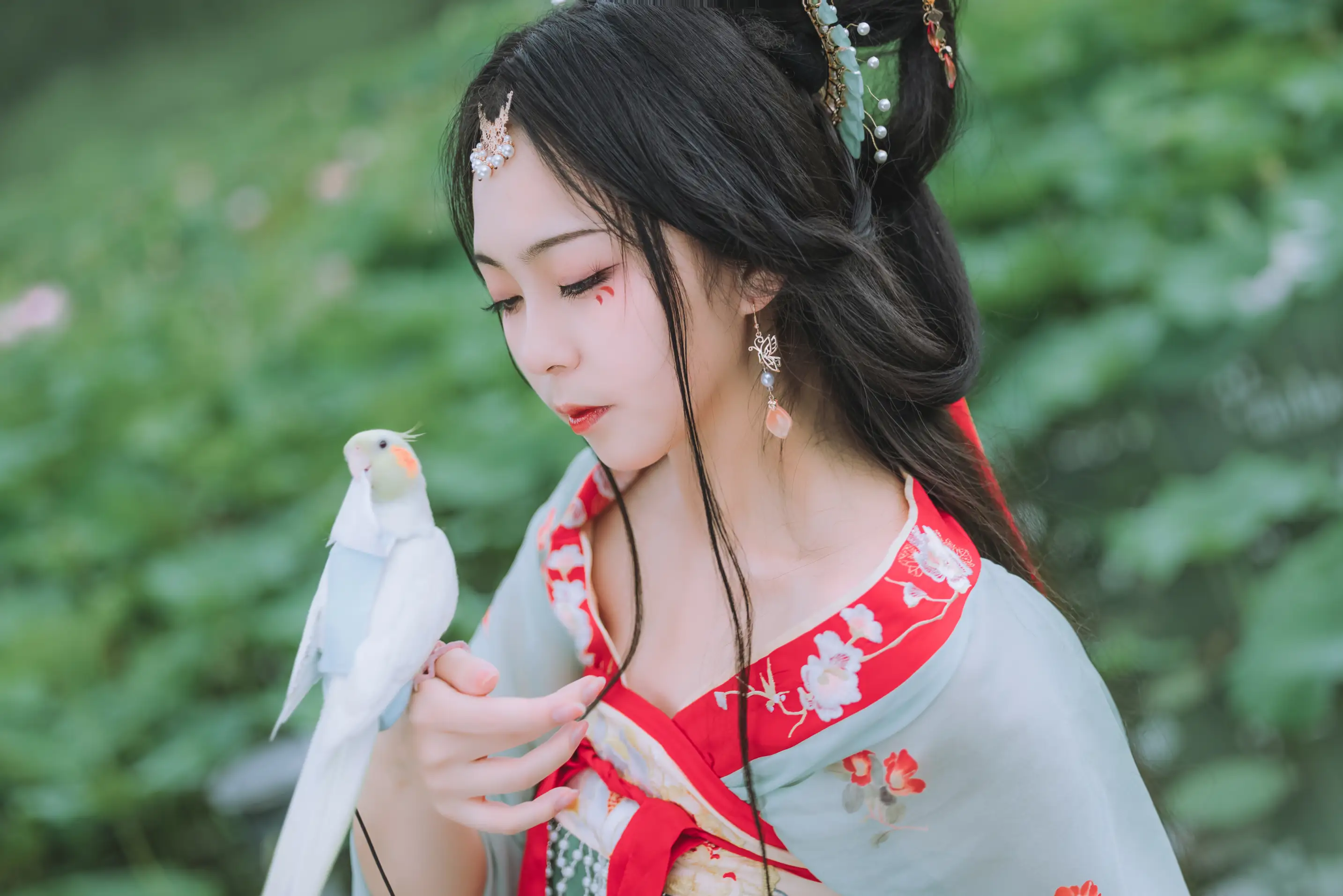 [YITUYU] 2022.08.13 Vol.1692 – Wind Load Lift Ink and red dust#[22P]-9