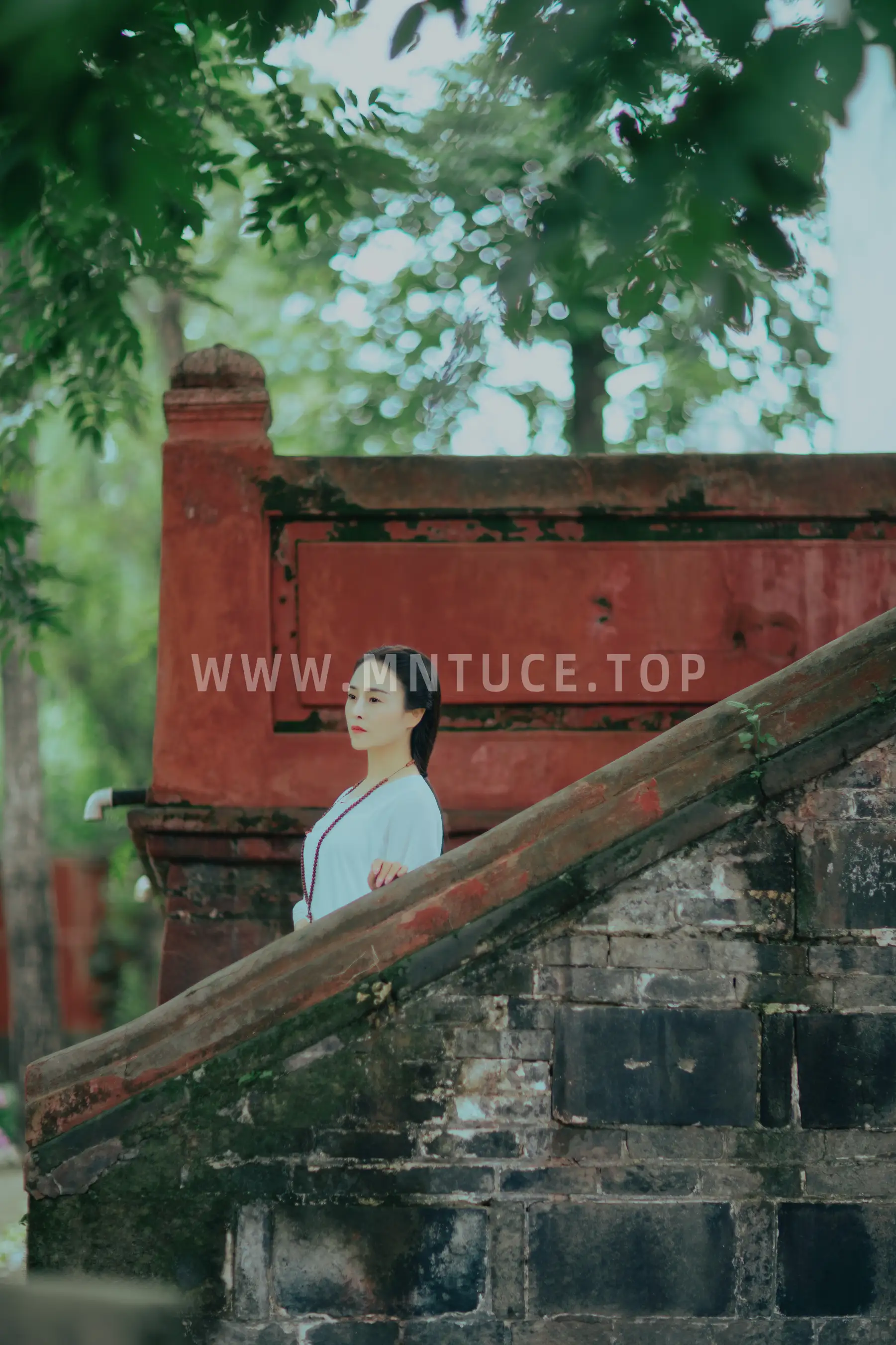 [YITUYU] 2022.07.19 Vol.1525 – The wind blows into the flower forest Wise words#[46P]-6