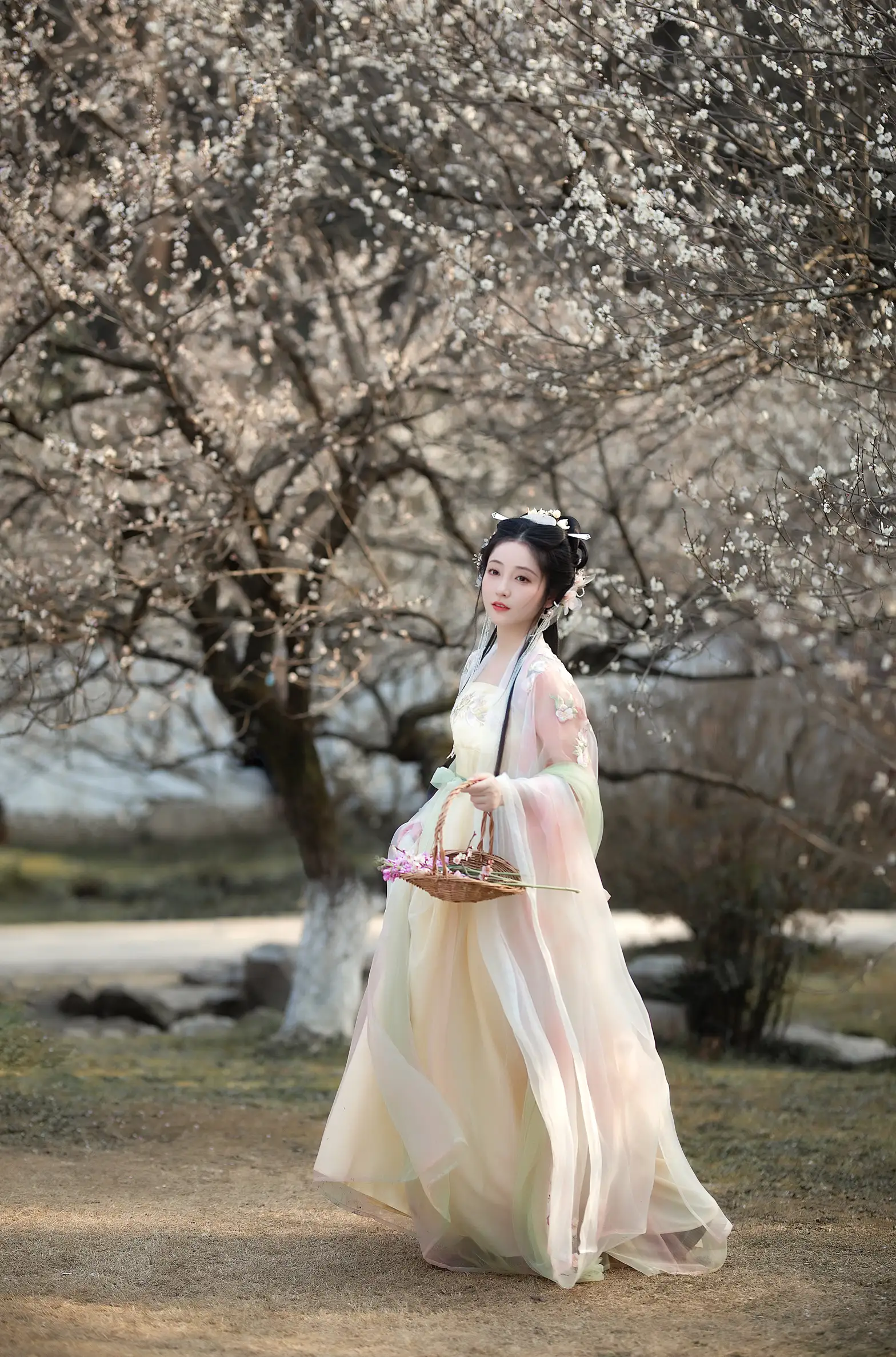 [YITUYU] 2022.06.04 Vol.1075 – Secret fragrance Little Nuannuan wants a big sun#[22P]-1