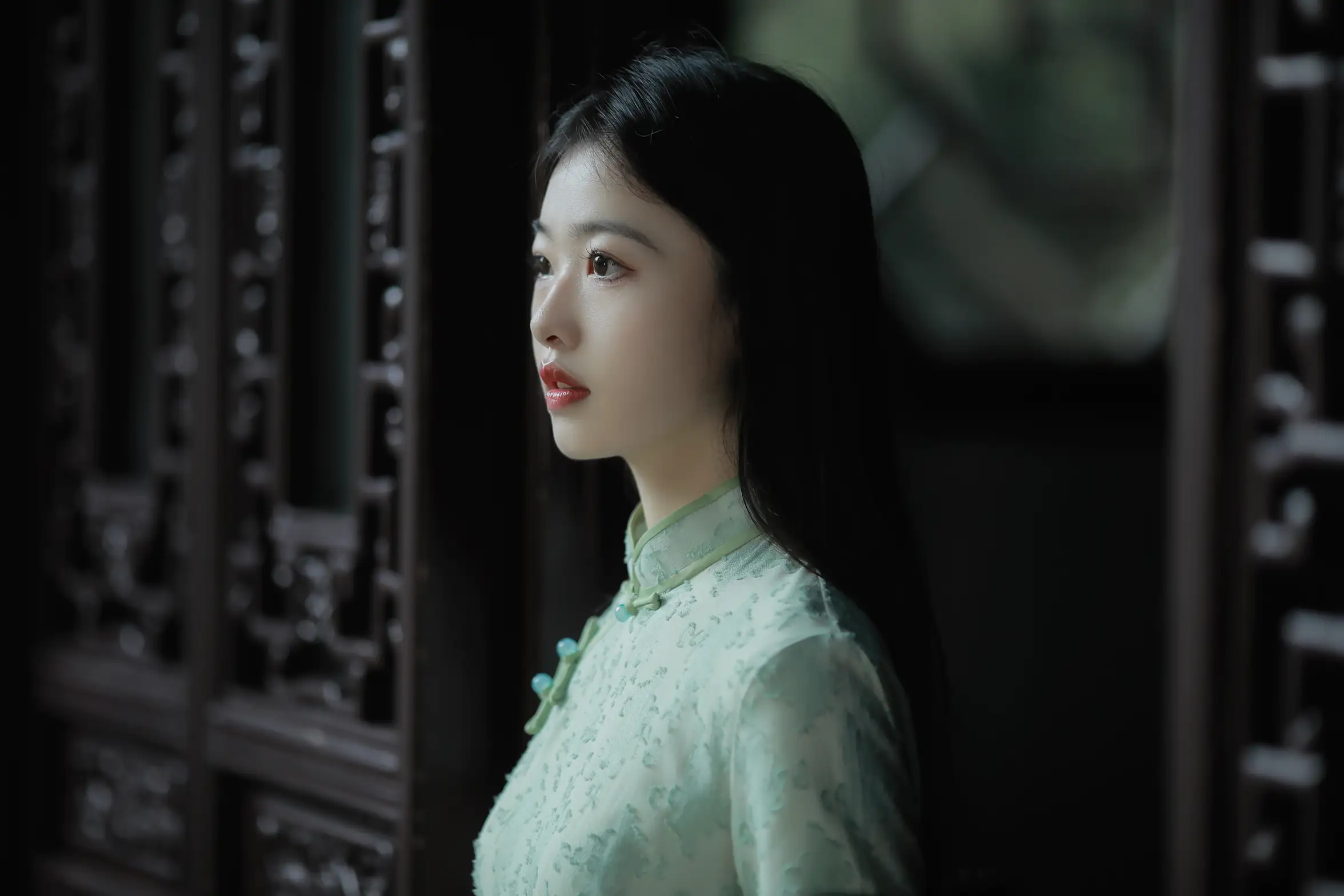 [YITUYU] 2022.08.31 Vol.1838 – Sky Blue Waiting for Misty Rain AChE#[23P]-1