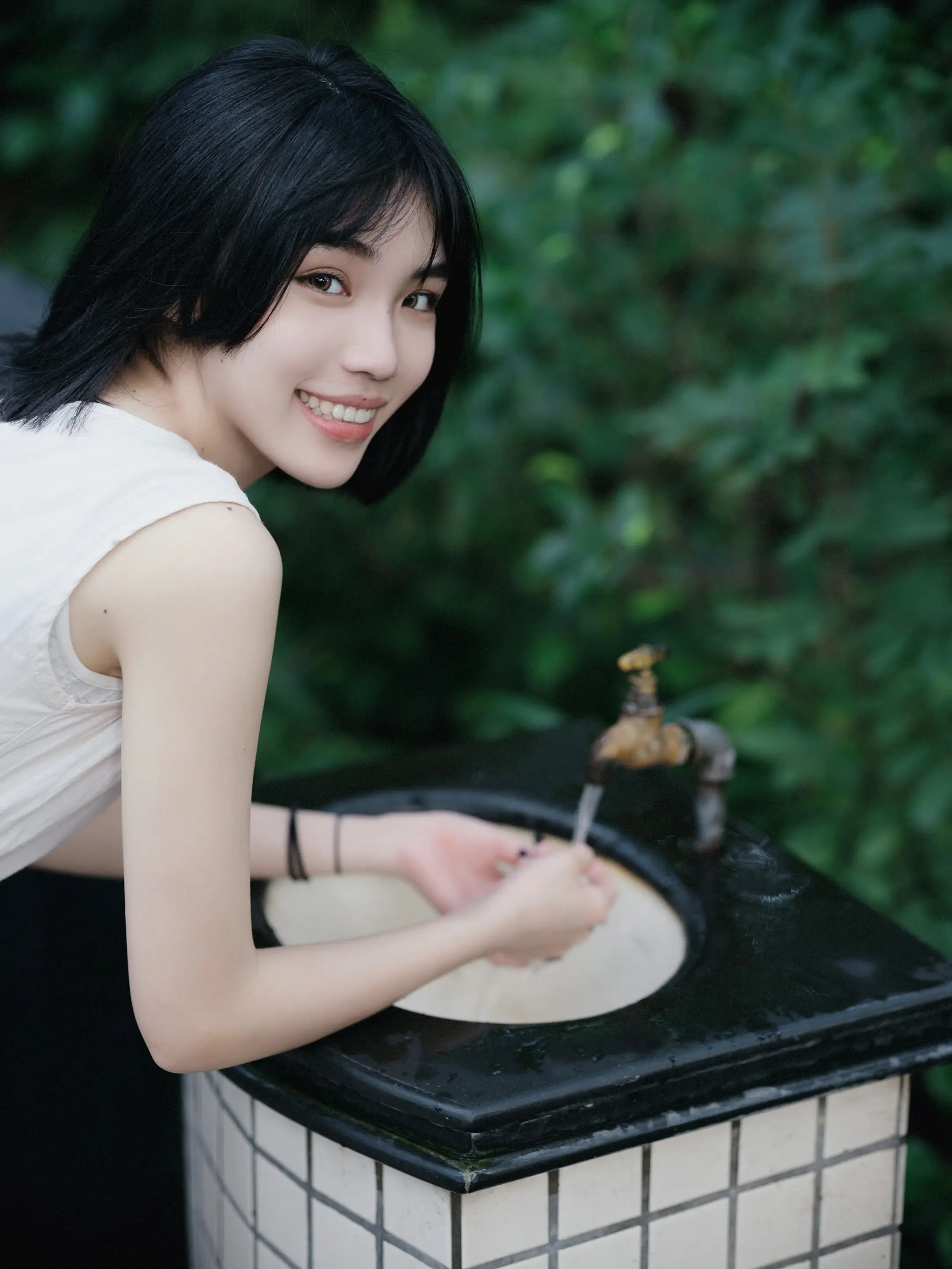[YITUYU] 2022.08.09 Vol.1659 – Smiling eyes PP#[60P]-1