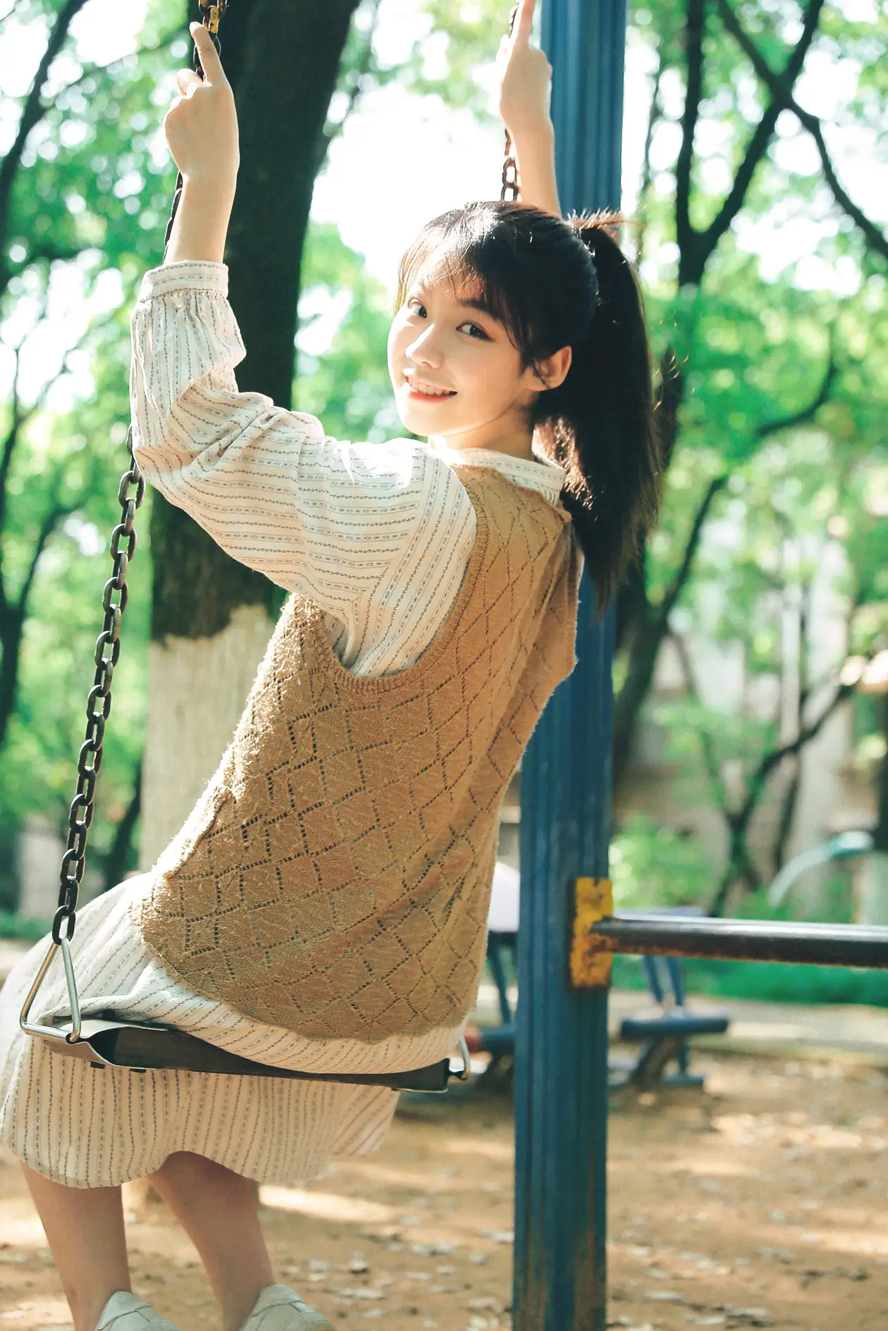 [YITUYU] 2022.05.18 Vol.0921 – Late Summer Breeze Ziao#[25P]-5