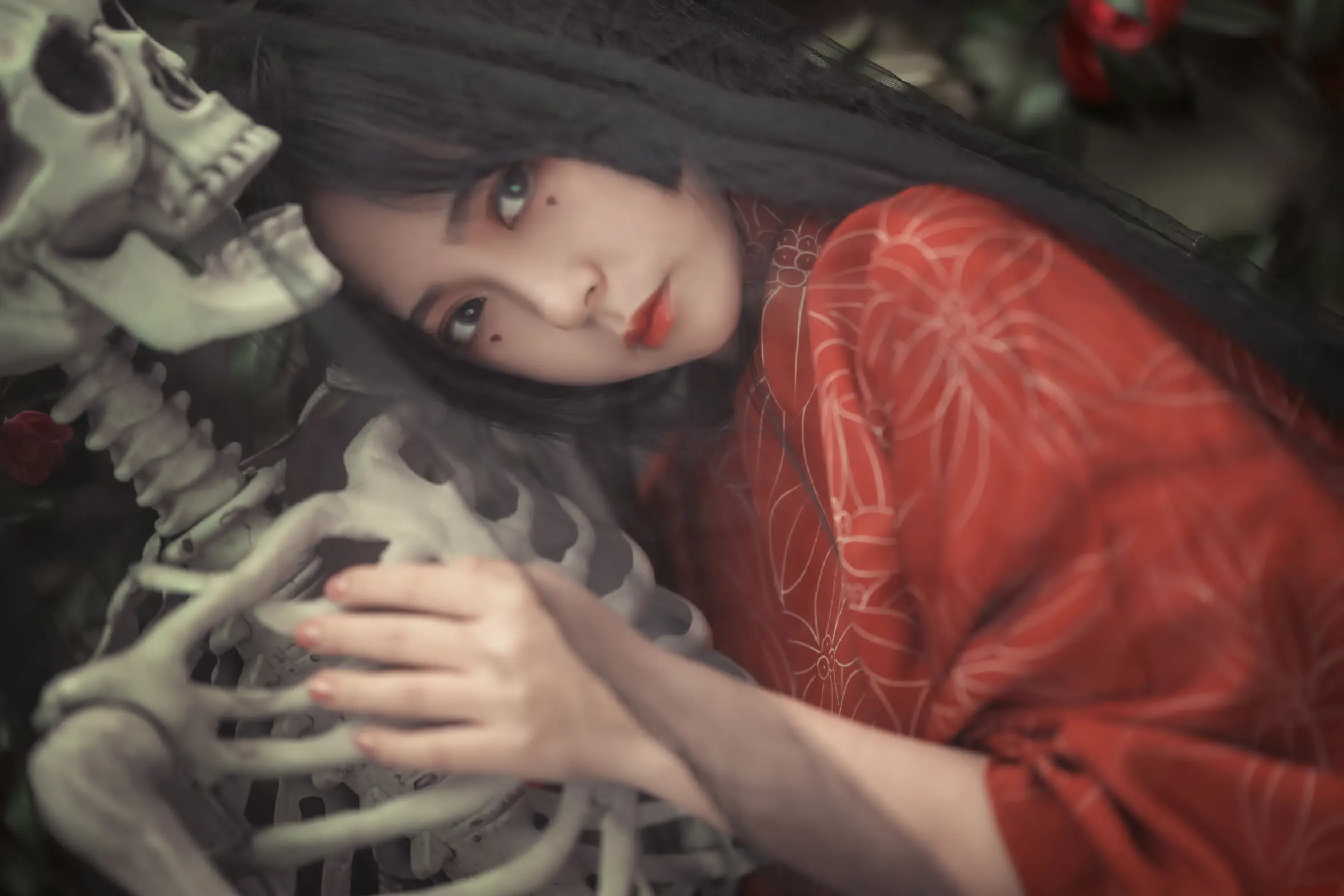 [YITUYU] 2022.07.31 Vol.1594 – Burial Flowers Ink and red dust#[23P]-5