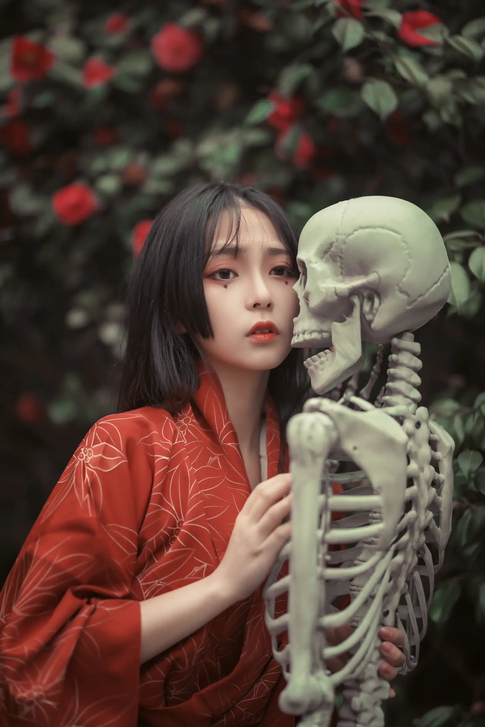 [YITUYU] 2022.07.31 Vol.1594 – Burial Flowers Ink and red dust#[23P]-9