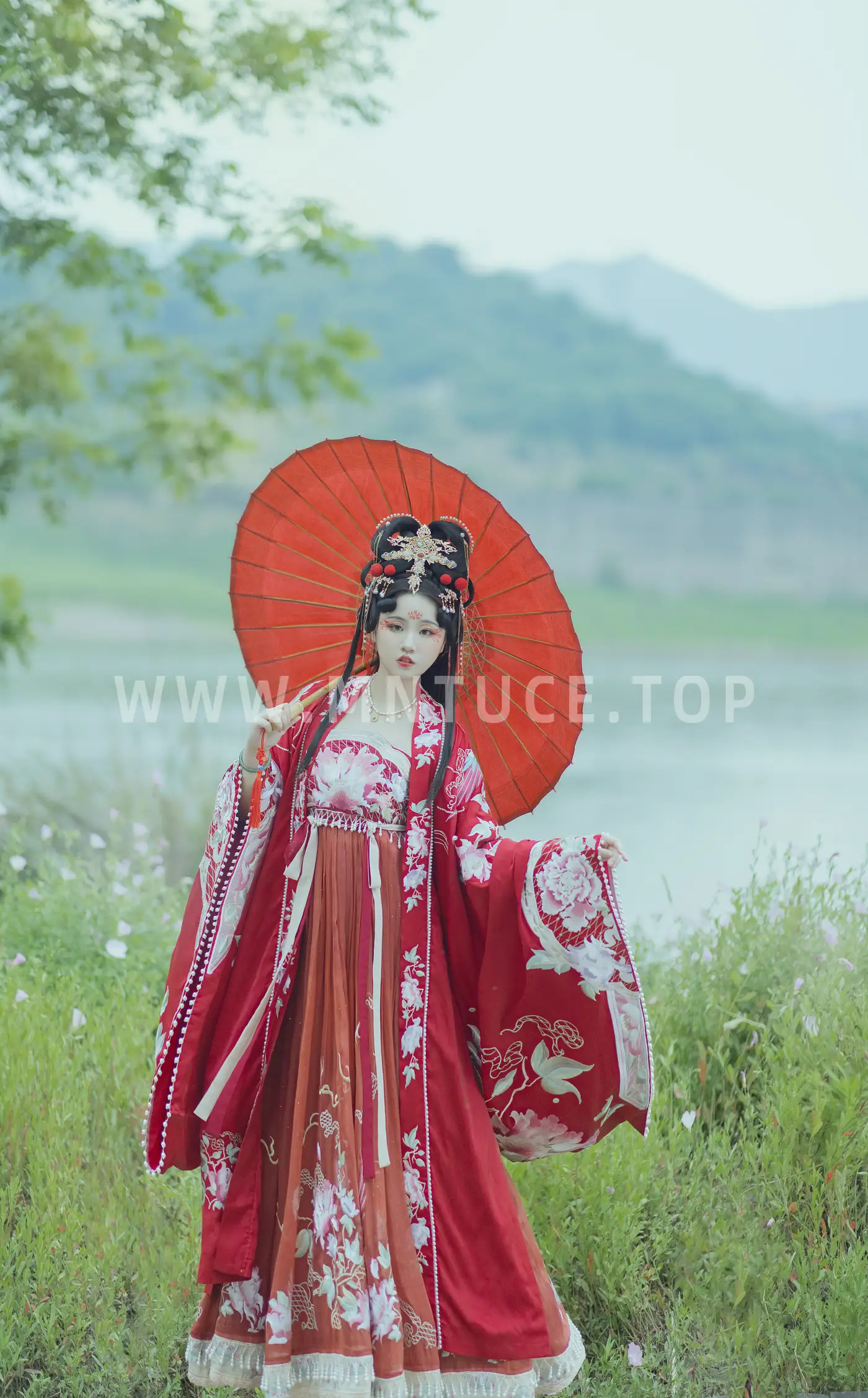 [YITUYU] 2022.08.05 Vol.1629 – A Glimpse It rains continuously o#[24P]-8
