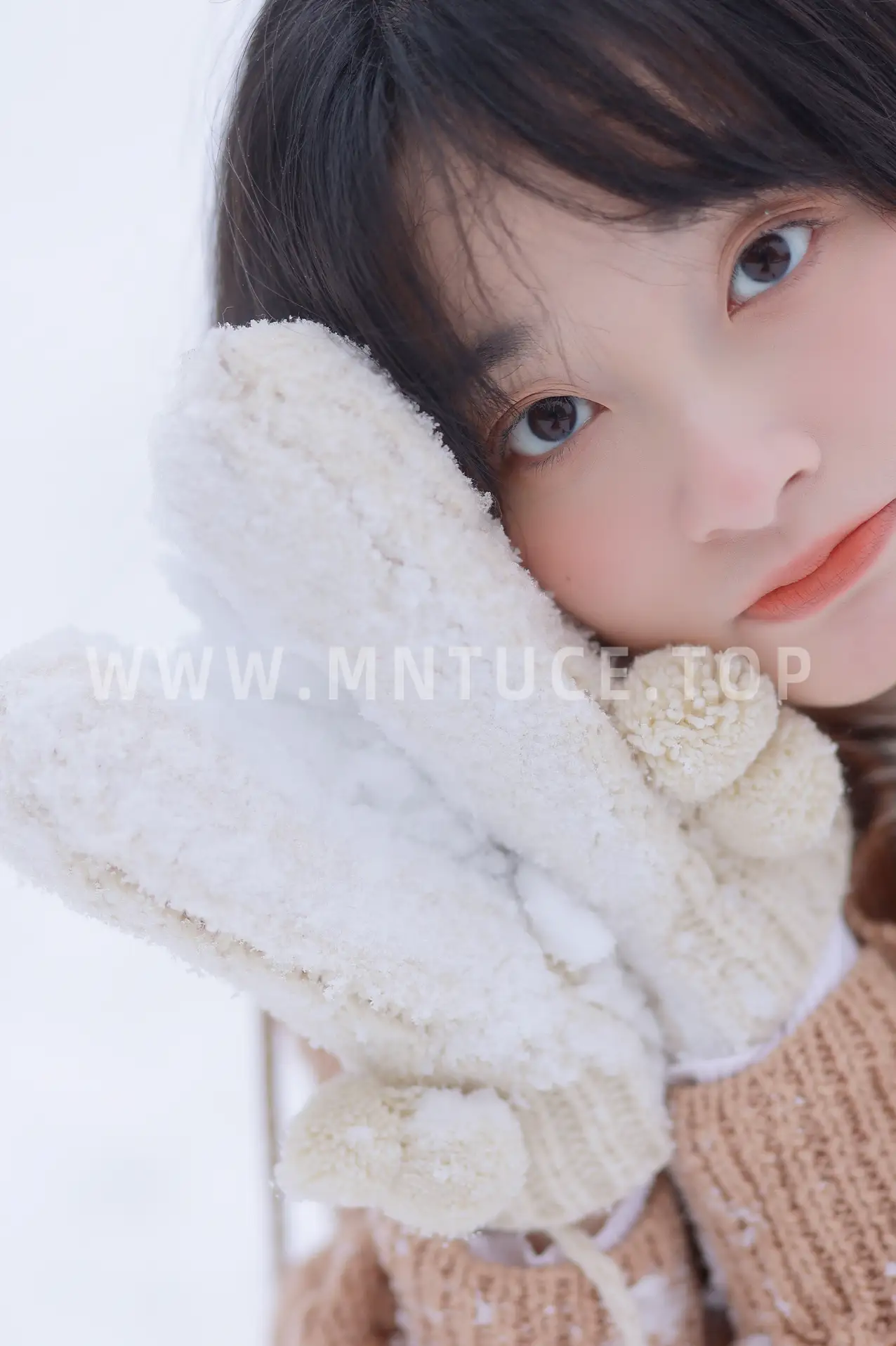 [YITUYU] 2022.09.17 Vol.1970 – Hey, let’s play in the snow. Er Yuan is losing weight#[26P]-8