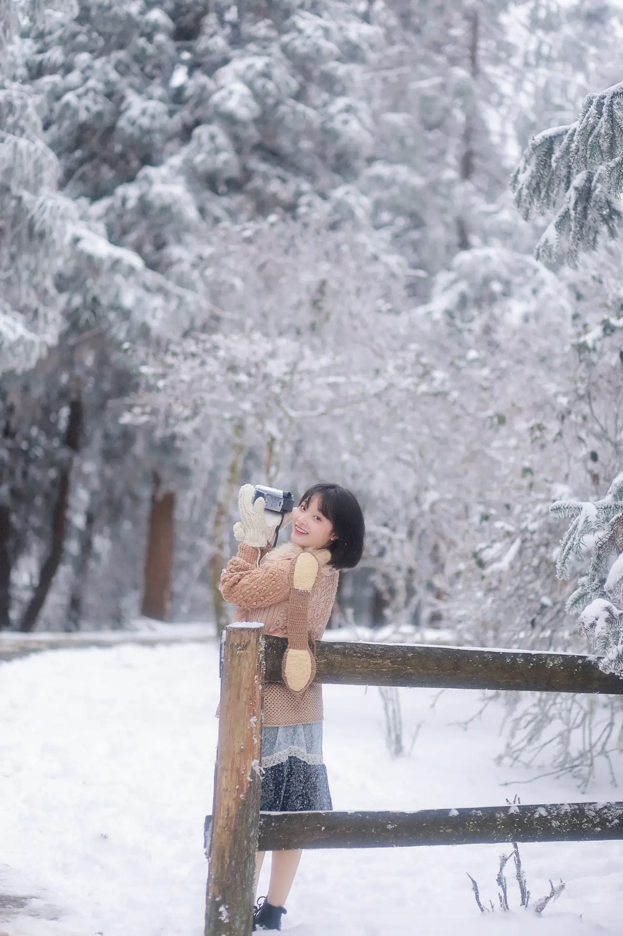 [YITUYU] 2022.09.17 Vol.1970 – Hey, let’s play in the snow. Er Yuan is losing weight#[26P]-10