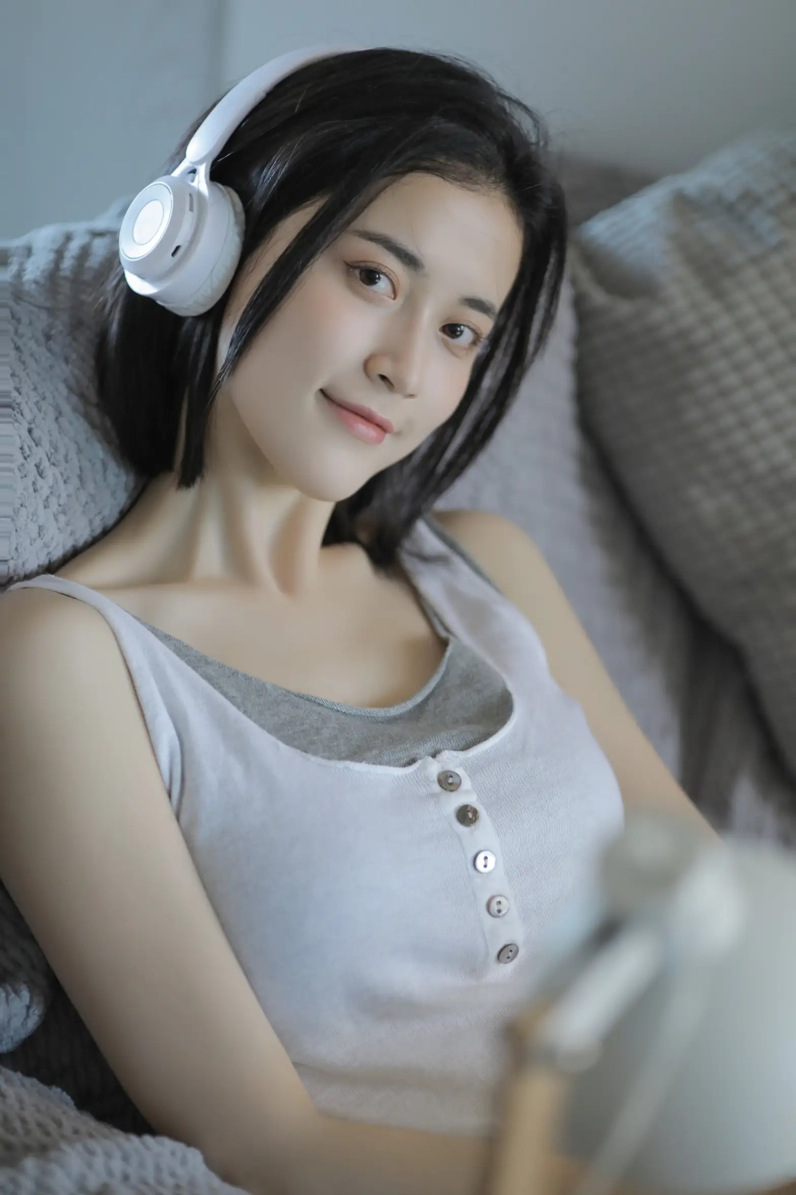 [YITUYU] 2022.09.01 Vol.1844 – Sky Gray Chen Yujie#[26P]-1