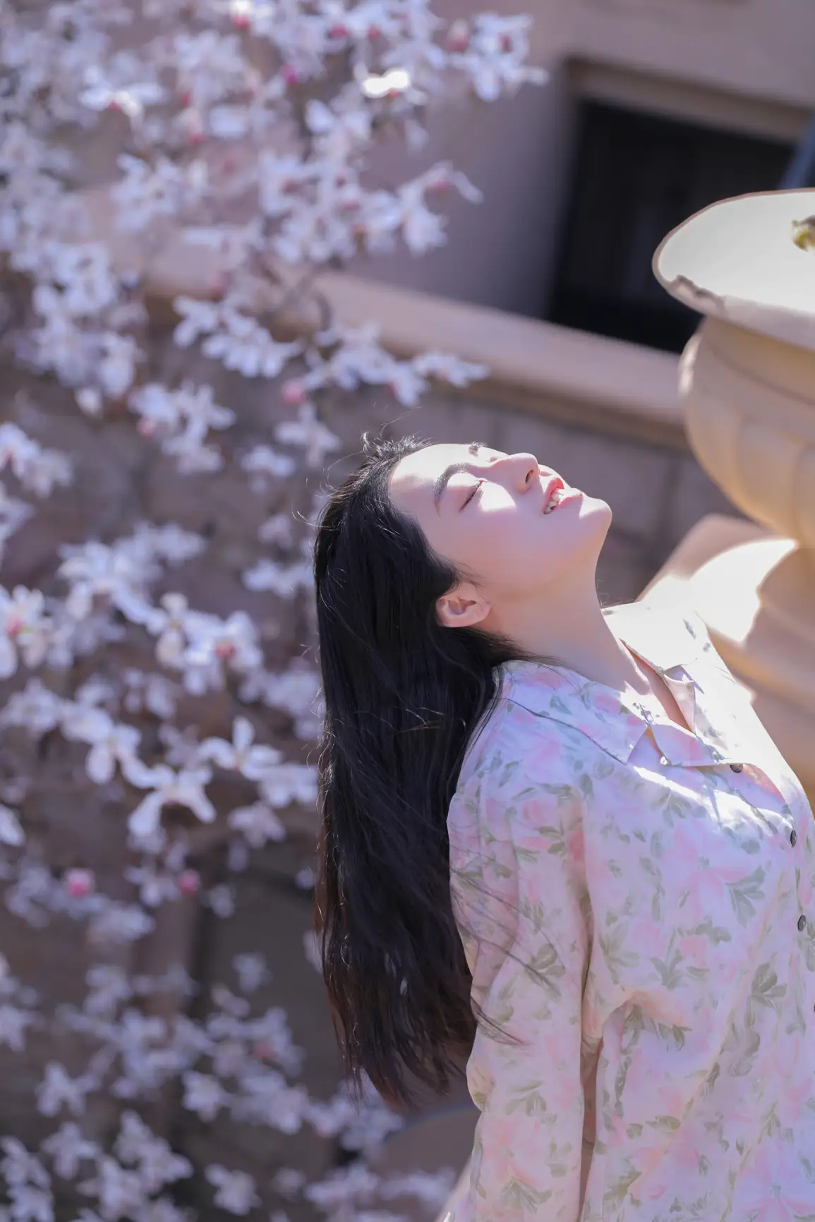 [YITUYU] 2022.08.16 Vol.1721 – Meeting the White Flower Tree SS#[20P]-1