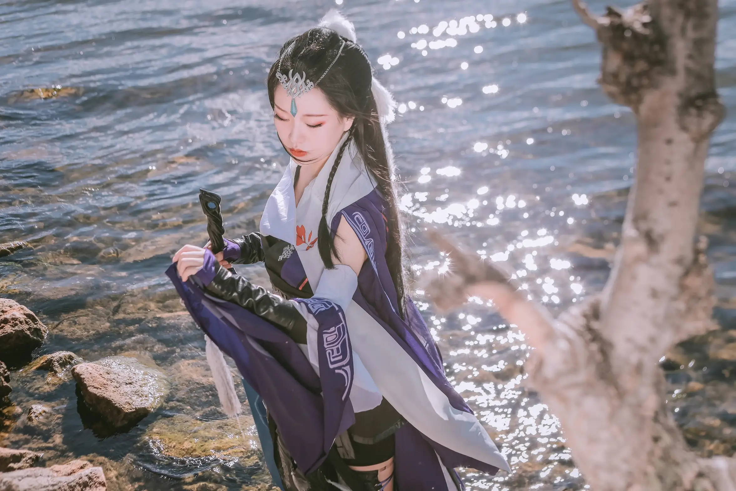[YITUYU] 2022.02.19 Vol.823 – Jian Wang Three Hegemons and Swordsman Women COS Zhiyue#[23P]-1