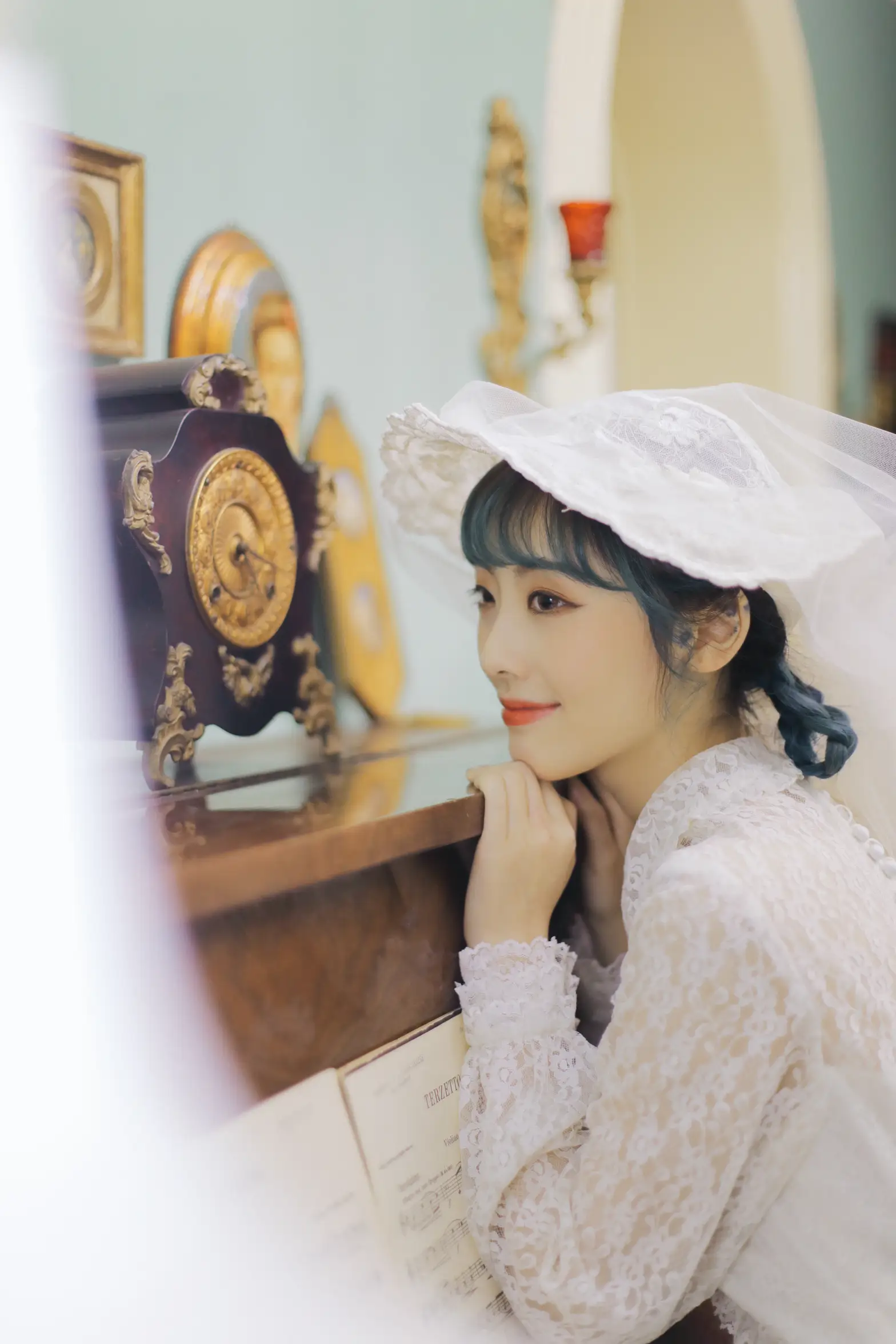 [YITUYU] 2022.08.22 Vol.1762 – Fanghua White Gauze Xiao Cao#[34P]-1