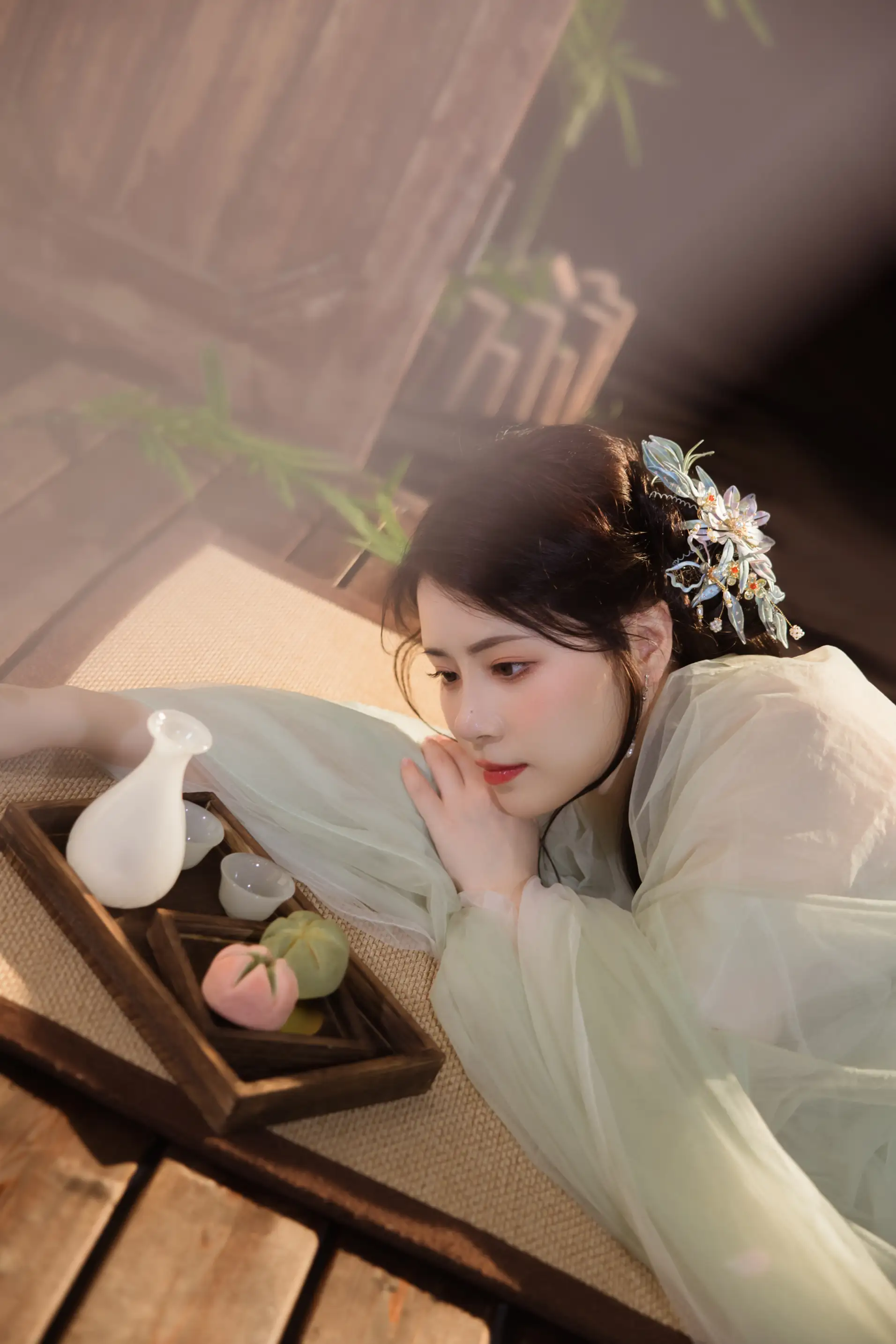[YITUYU] 2022.08.05 Vol.1632 – Summer Courtyard The young master is not bad__#[22P]-1