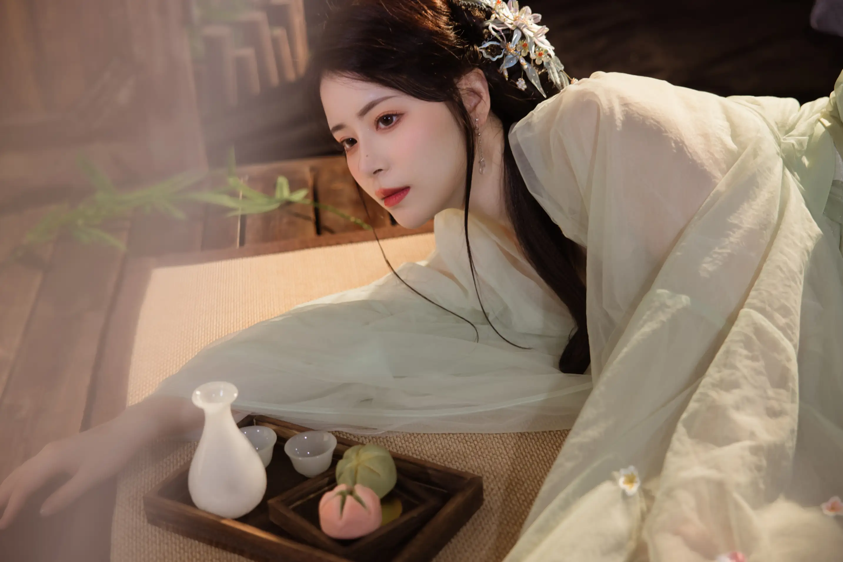 [YITUYU] 2022.08.05 Vol.1632 – Summer Courtyard The young master is not bad__#[22P]-4