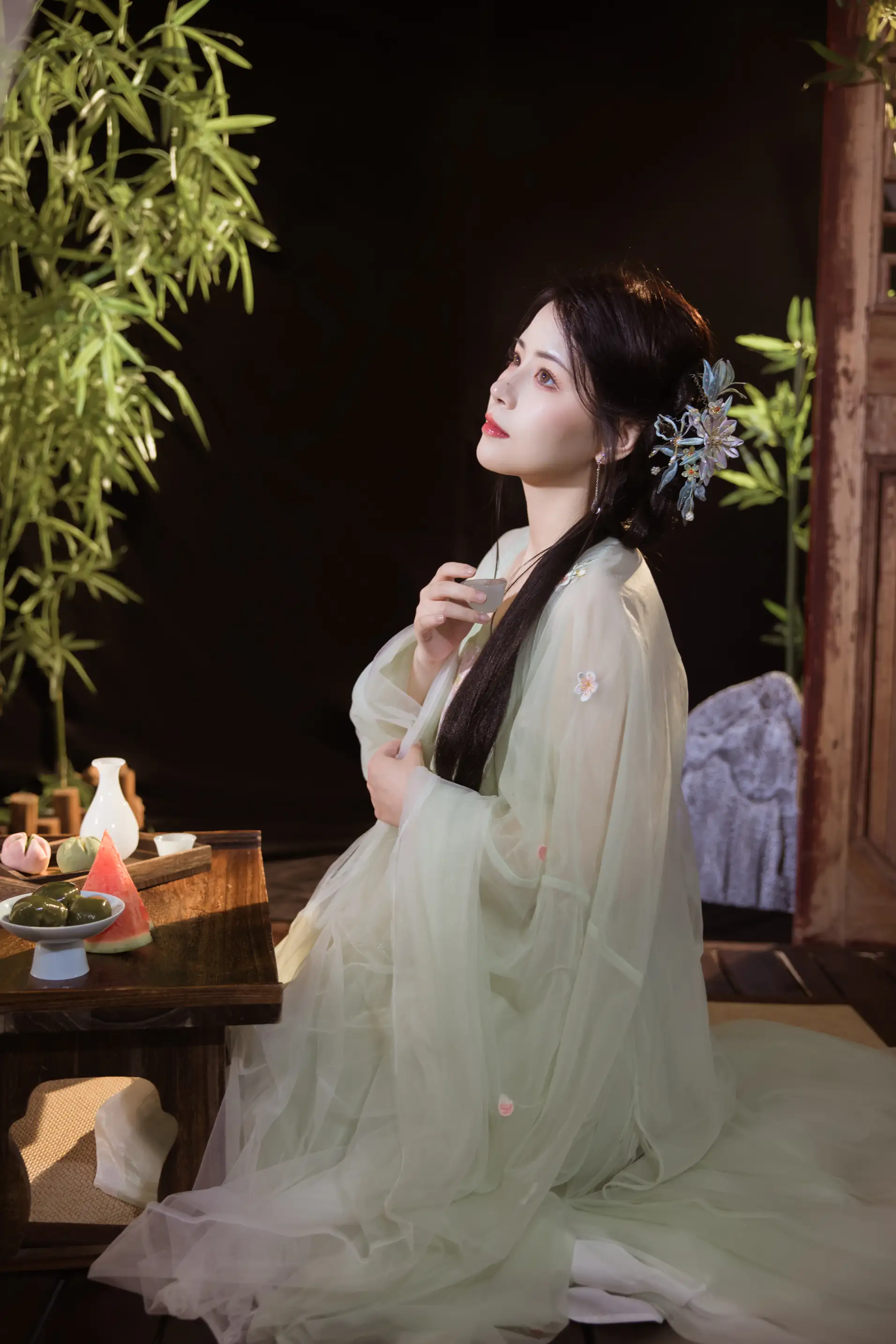 [YITUYU] 2022.08.05 Vol.1632 – Summer Courtyard The young master is not bad__#[22P]-7