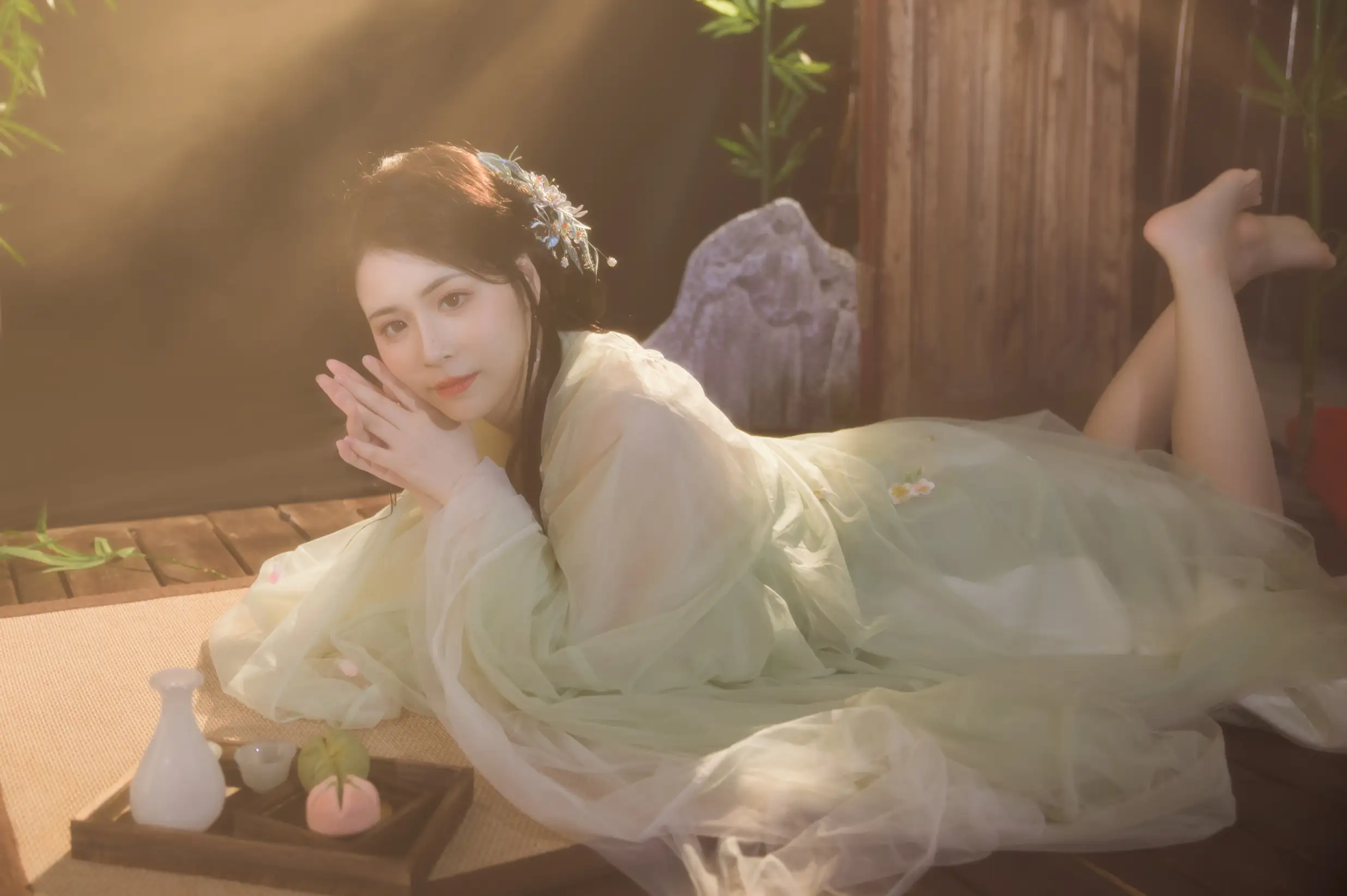 [YITUYU] 2022.08.05 Vol.1632 – Summer Courtyard The young master is not bad__#[22P]-1